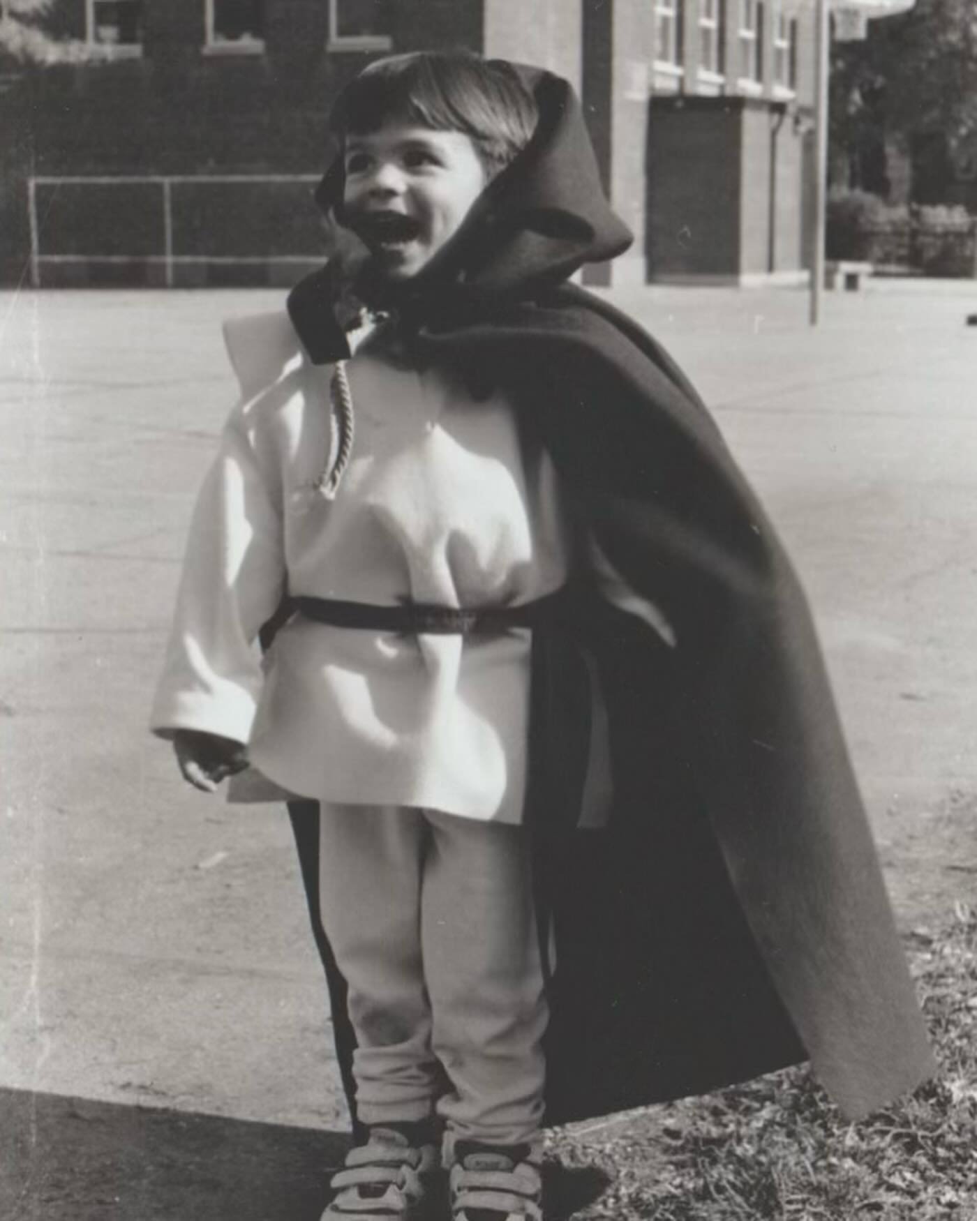little luke as obi-wan 🥹

this halloween we&rsquo;re playing the iconic death to TO show @leespalace ! rumour has it @progmom @goudyoldstyle @livelaughluddite are joining us to make our dreams come true 🧙&zwj;♀️

tickets are selling quick so get em
