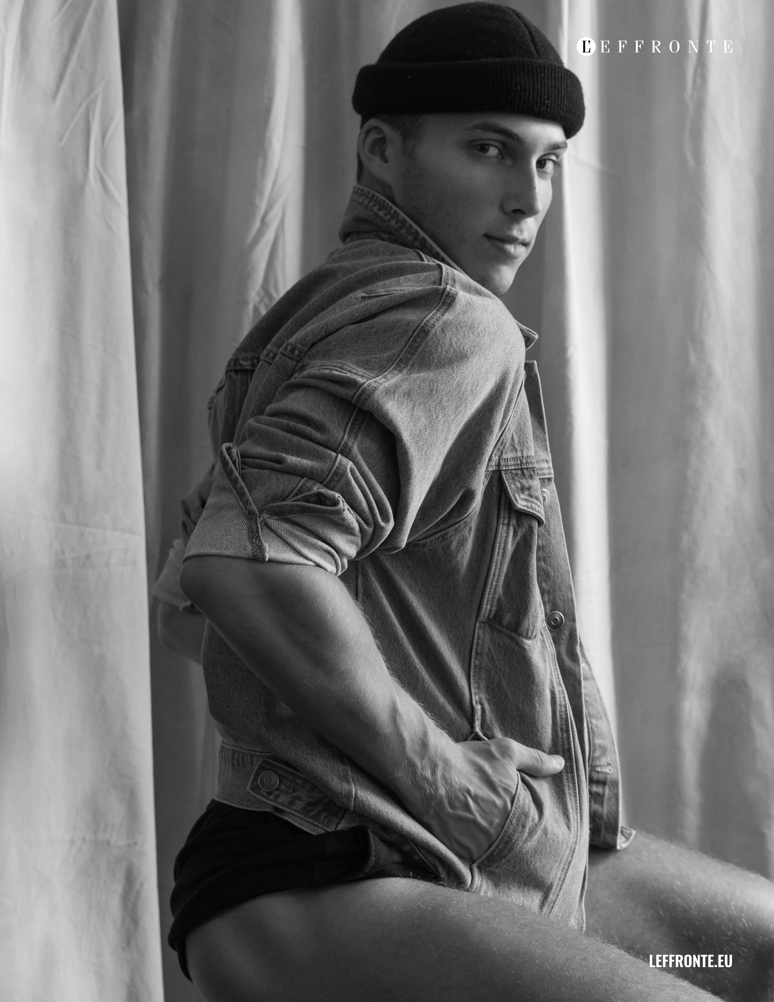 Cat and a hat (5).jpg