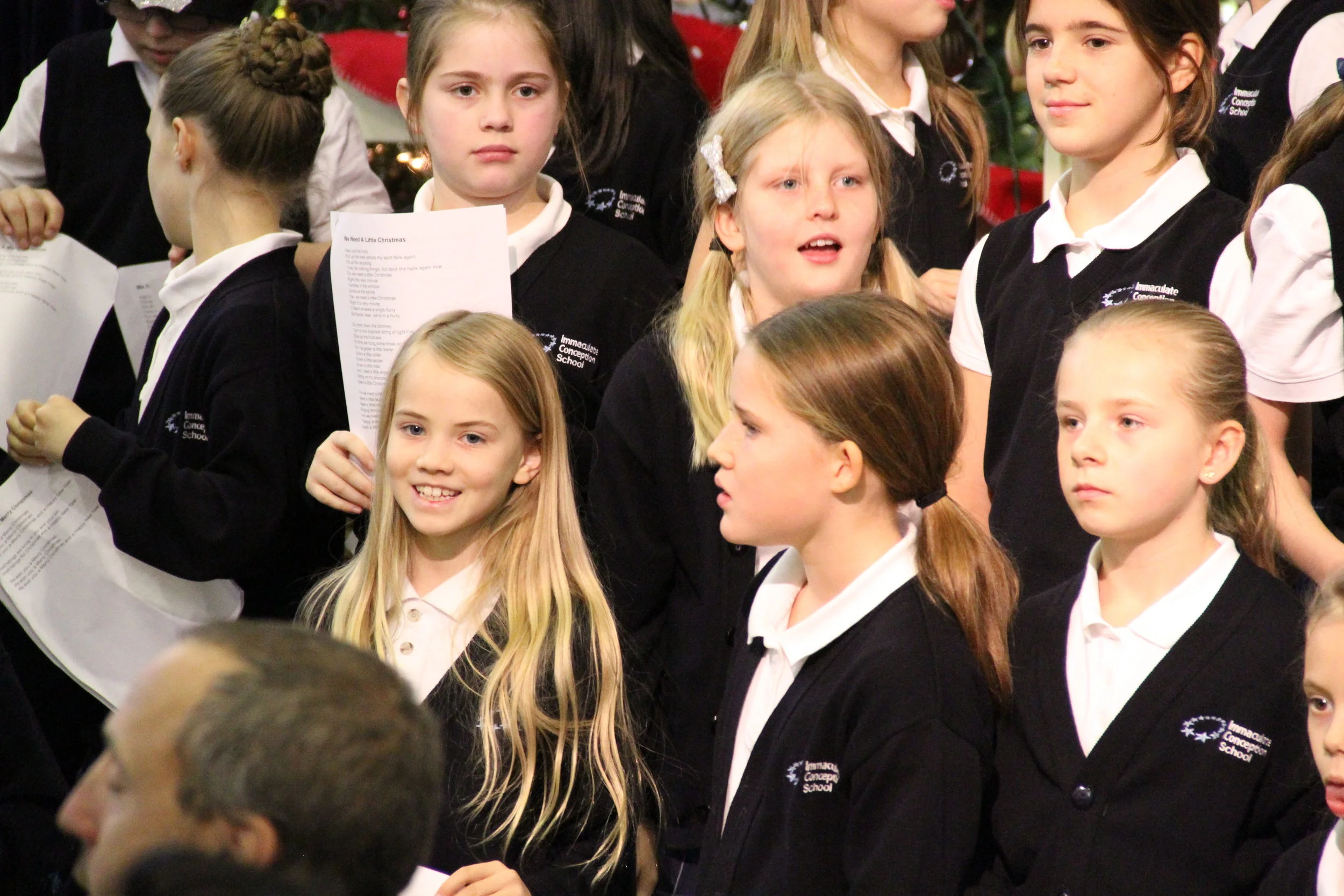 christmasFair20159.jpg