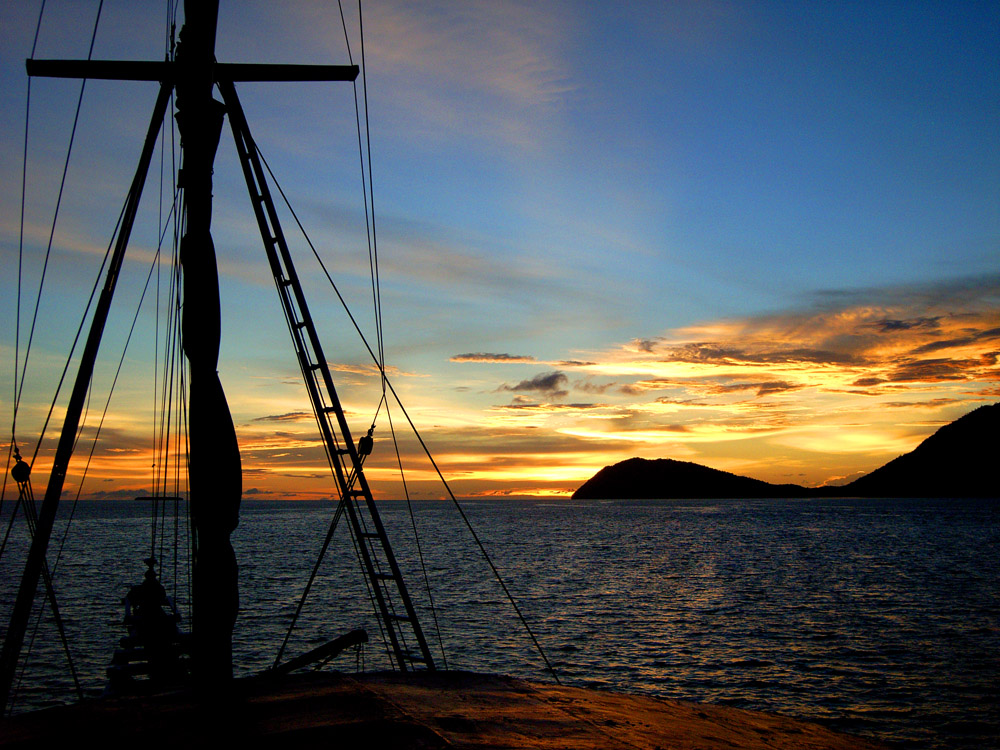 051 sunset - raja ampat, indonesia.jpg