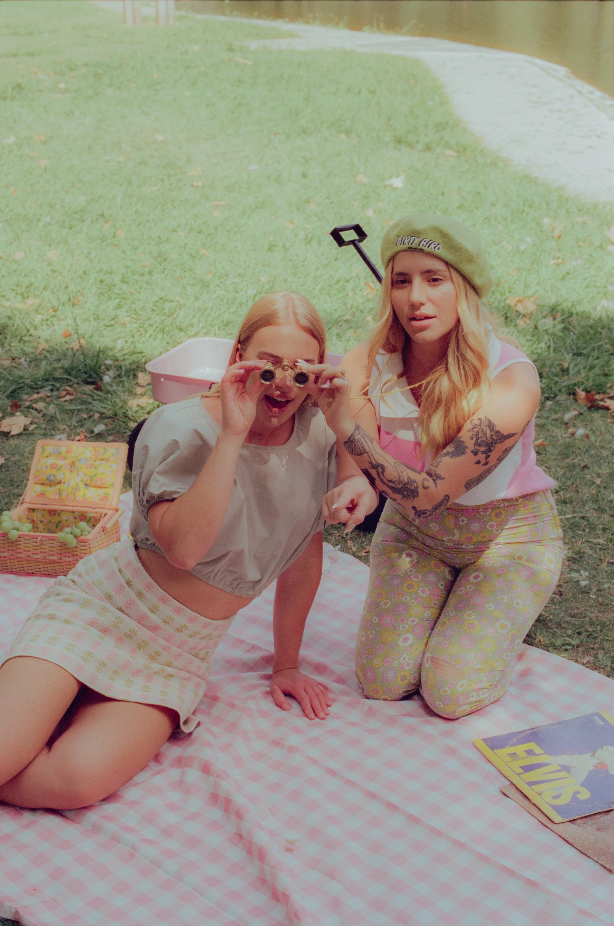 Dirty Bird Goes Bird Watching Film 142.jpg