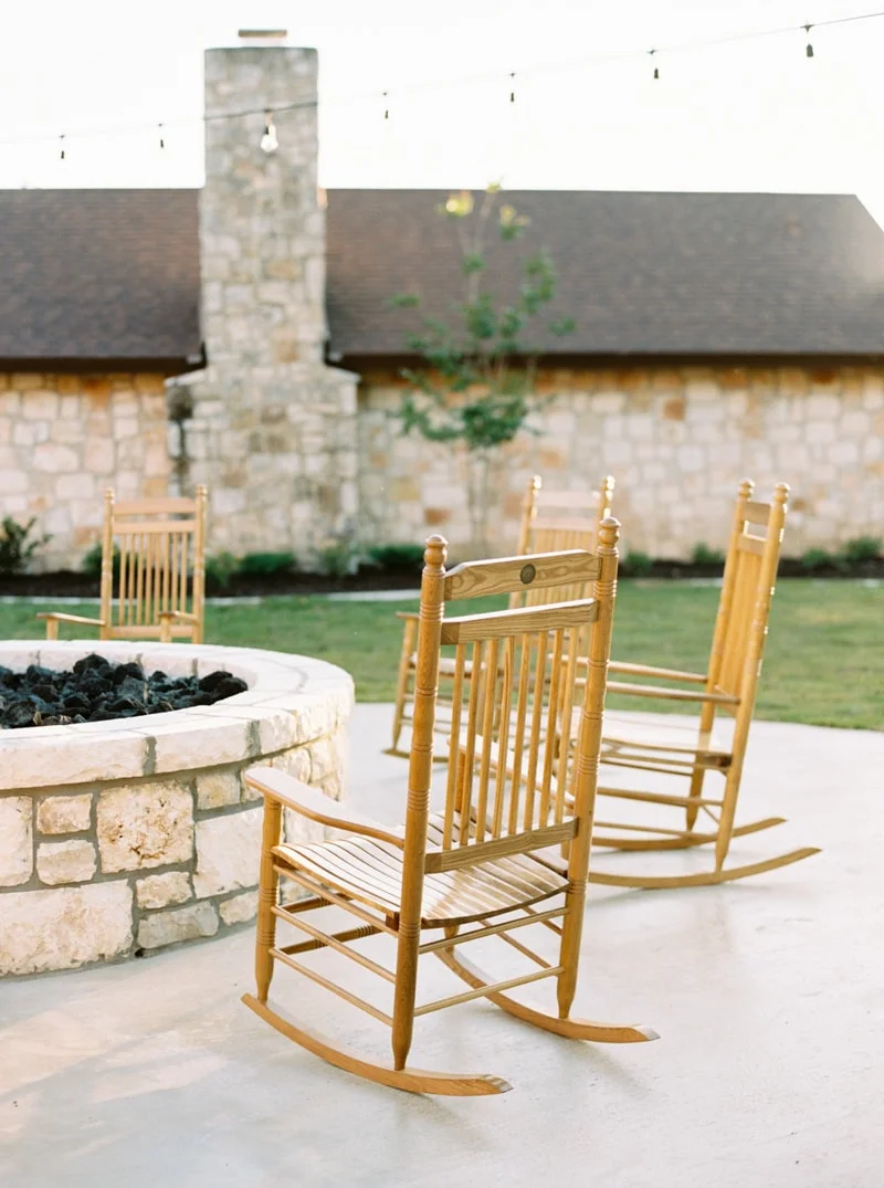 chandelier-of-gruene-venue-new-braunfels-wedding-24-min.jpg