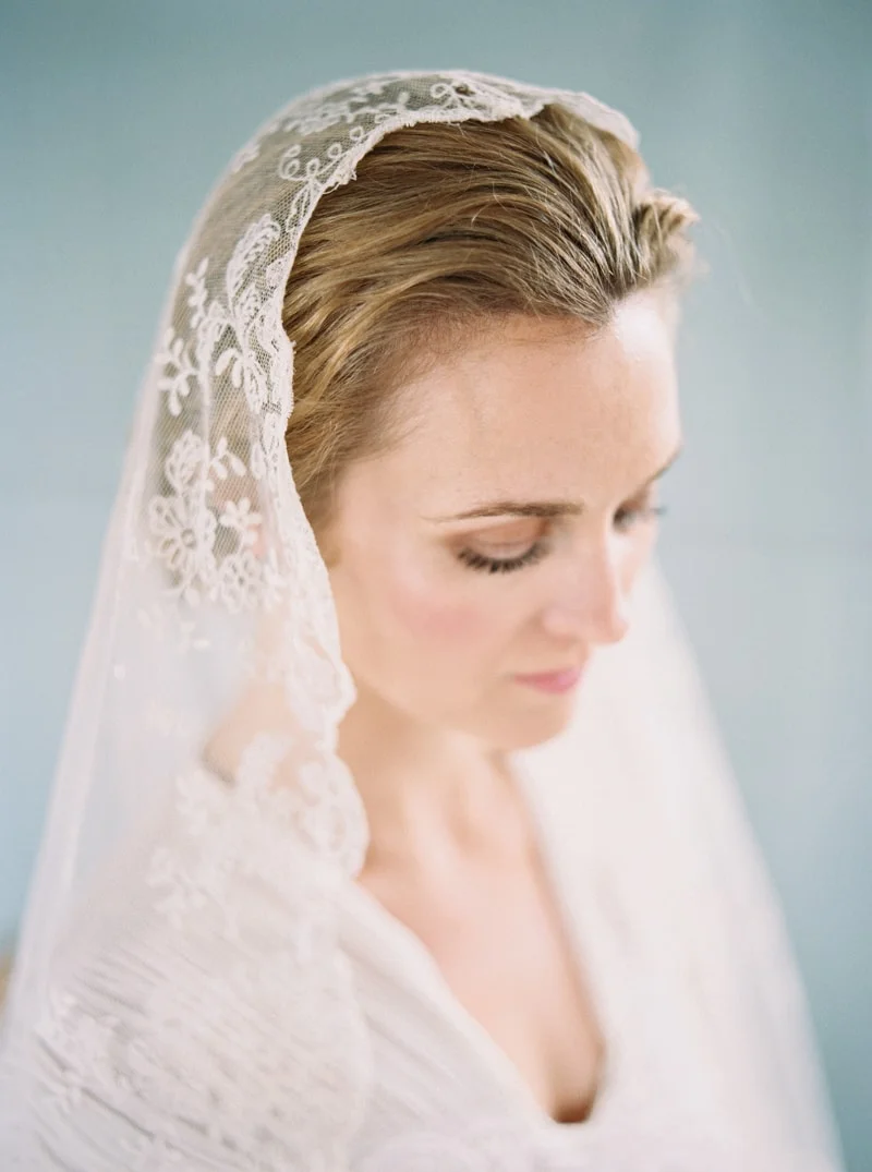 timeless-bridal-inspiration-denver-colorado-contax-645-19-min.jpg