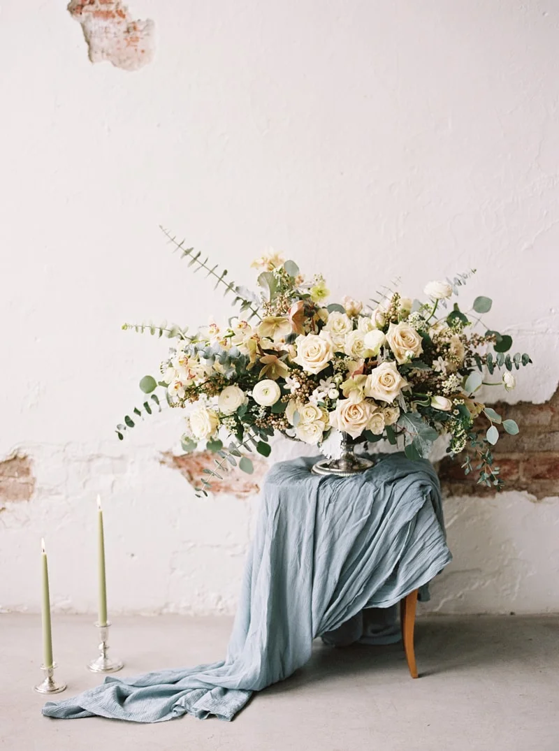timeless-bridal-inspiration-denver-colorado-contax-645-25-min.jpg