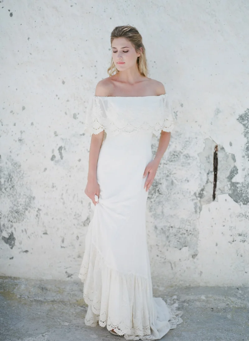 santorini-village-bohemian-wedding-inspiration-5-min.jpg