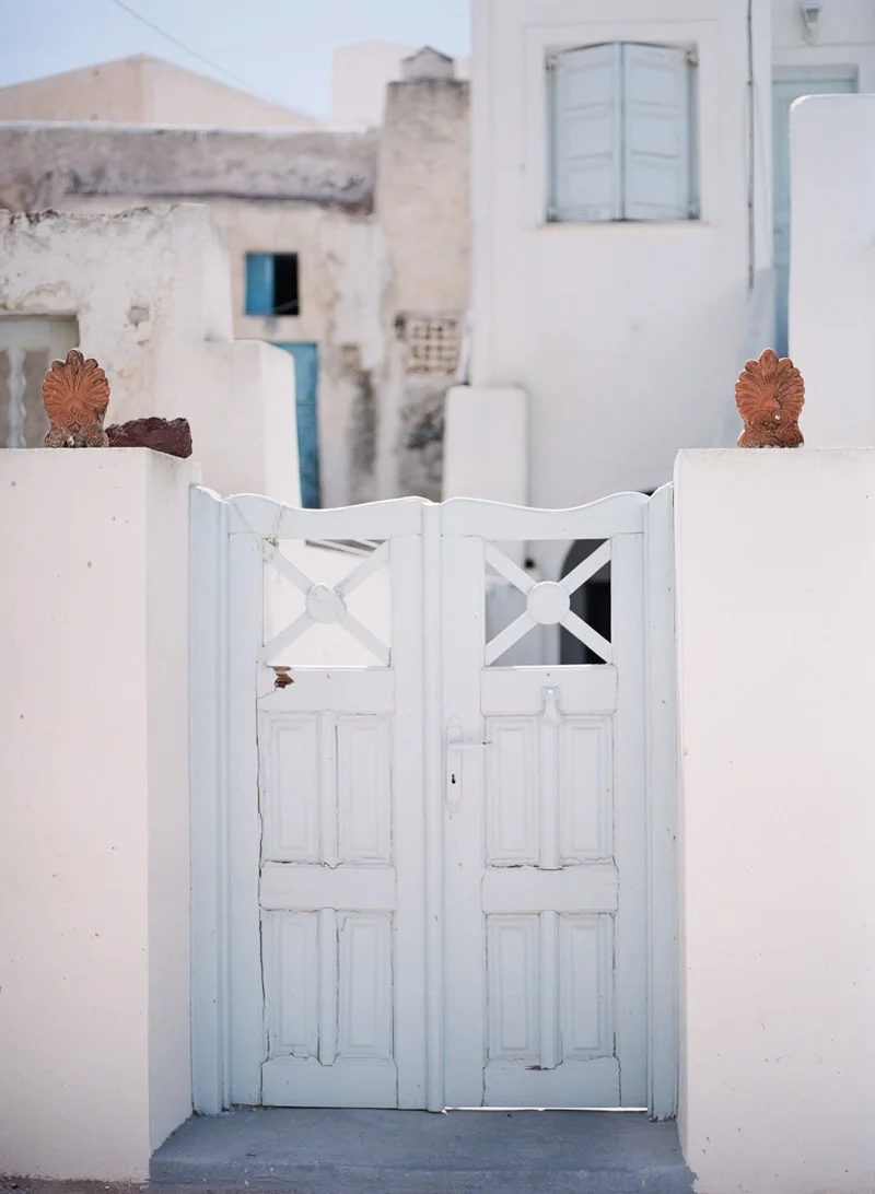 santorini-village-bohemian-wedding-inspiration-8-min.jpg