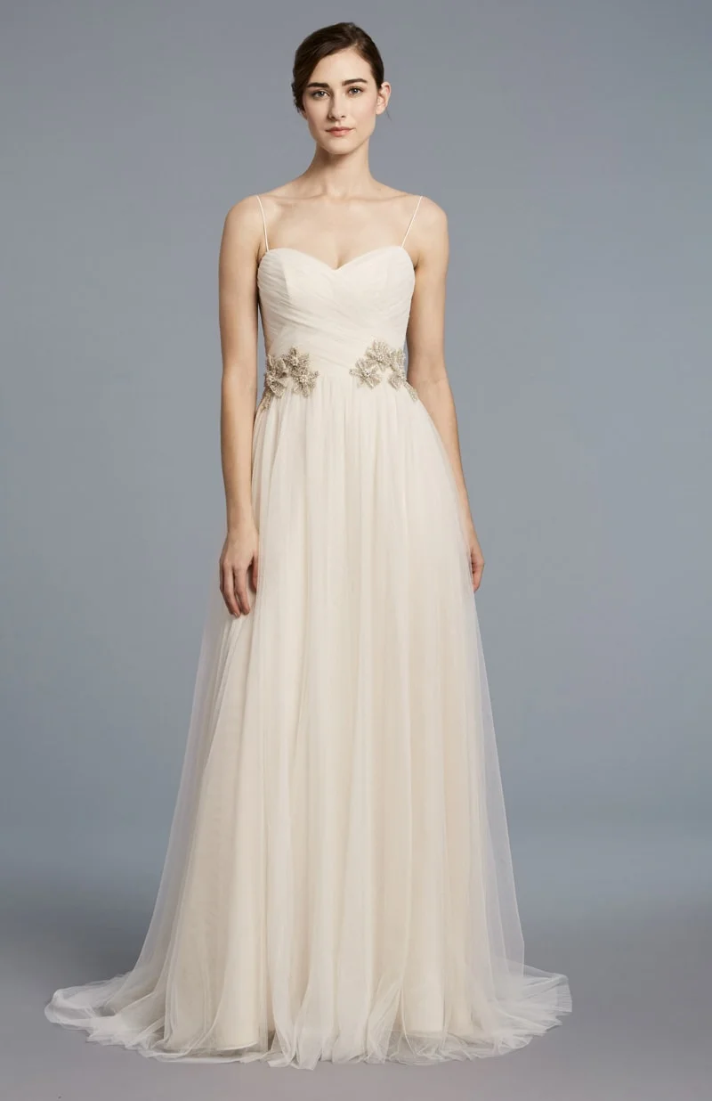 anne-barge-spring-2018-wedding-dresses-4-min.jpg