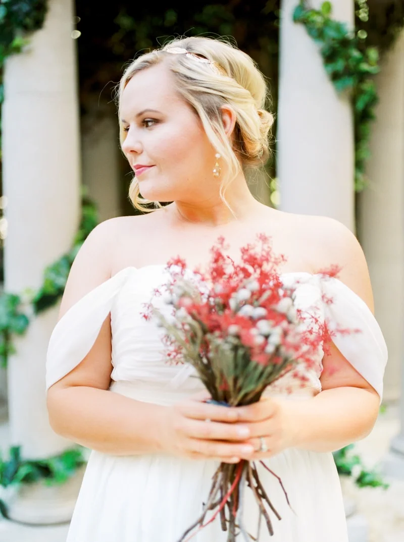 caesar-palace-las-vegas-bridal-portraits-min.jpg