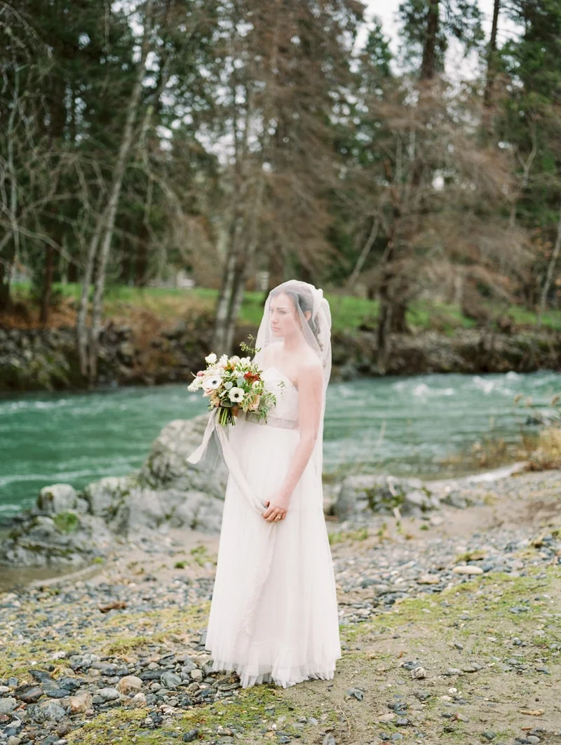 red-lily-vineyards-wedding-inspiration-contax-645-5-min.jpg