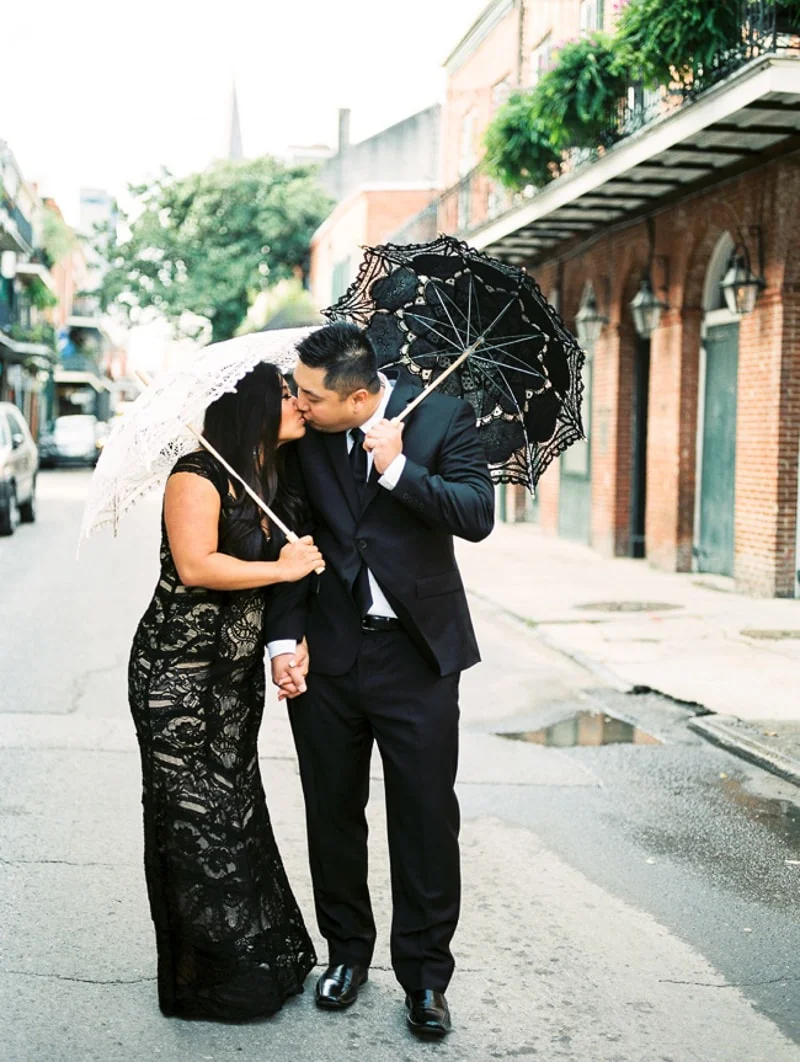 new-orleans-wedding-anniversary-shoot-trendy-bride-14-min.jpg
