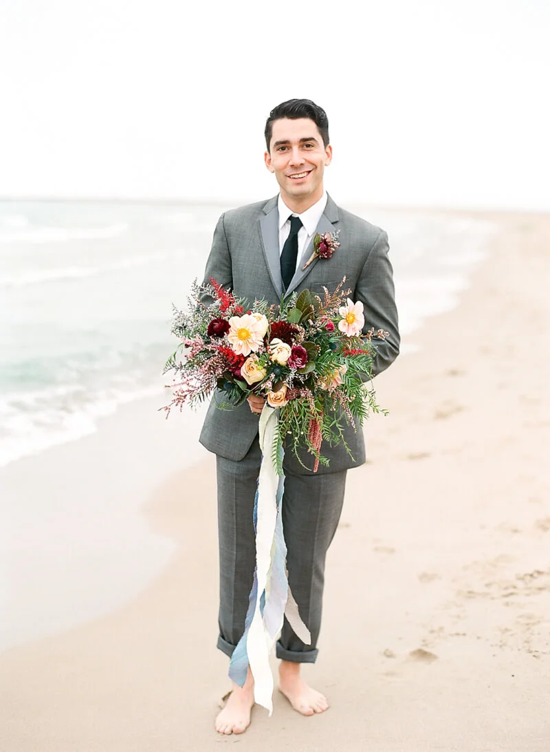 chicago-lakeside-wedding-inspiration-fine-art-13.jpg