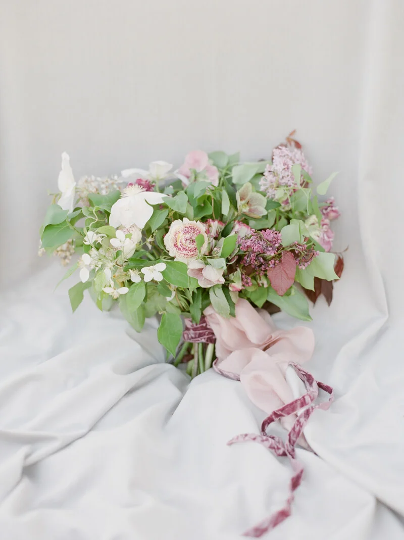if-a-florist-weds-styled-shoot-fine-art-film-3.jpg
