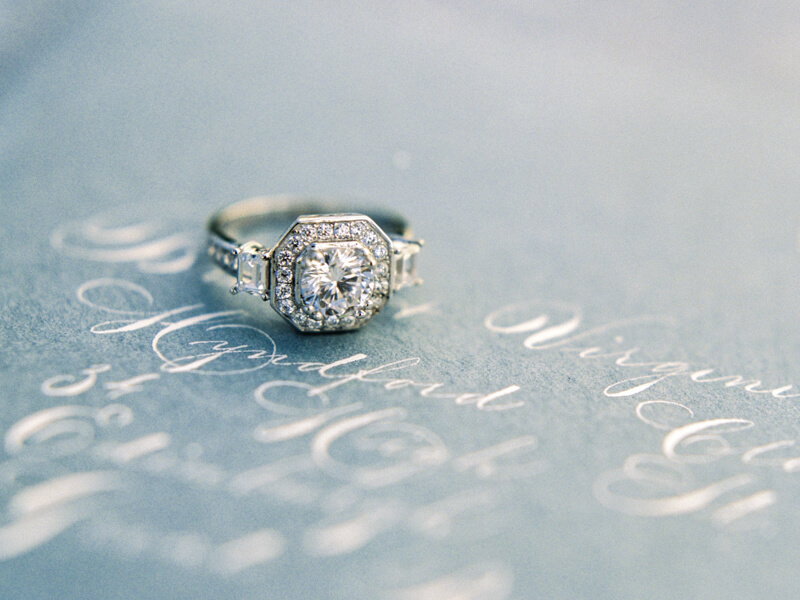 elegant-blue-wedding-inspo-3.jpg