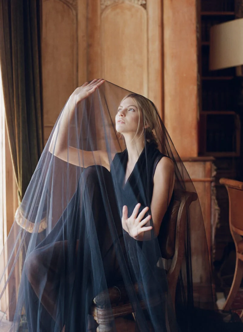 jaw-dropping-wedding-veils-2.jpg