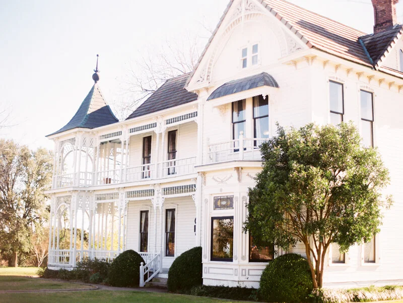 barr-mansion-bridal-inspiration-12.jpg