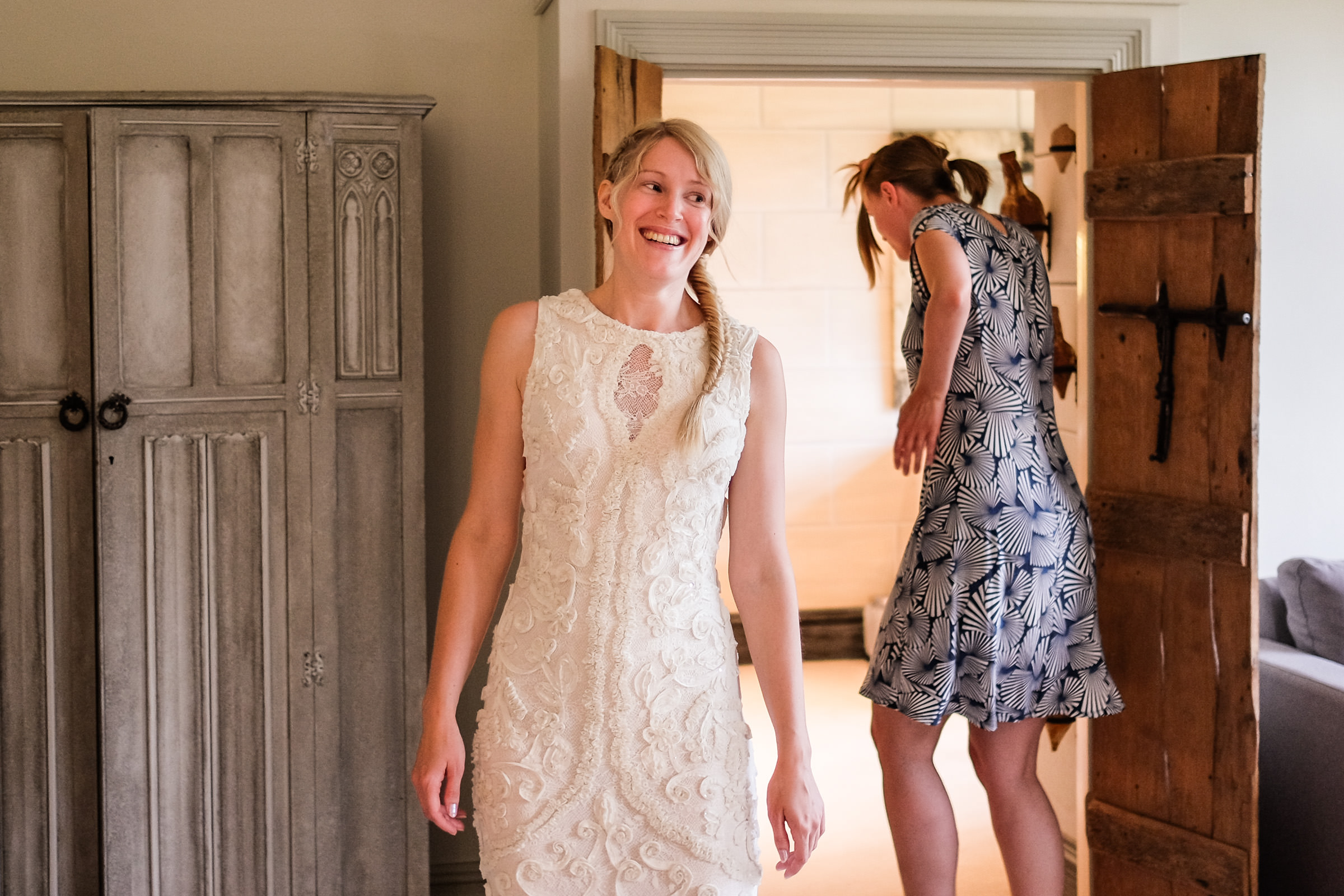 Wedding at Smallfield Place in Surrey 006.jpg