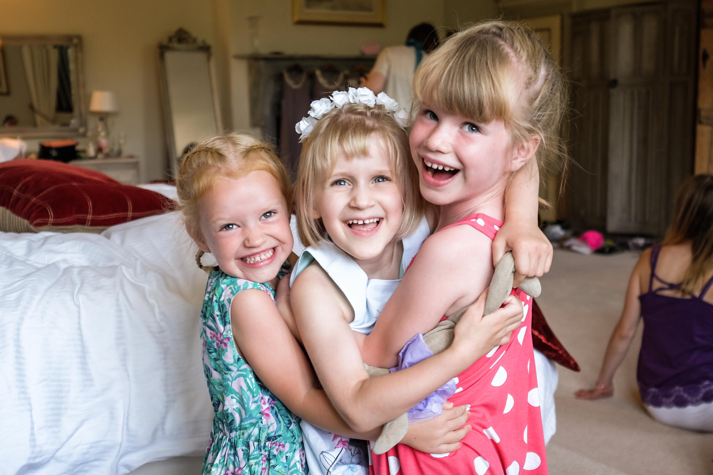 Wedding at Smallfield Place in Surrey 010.jpg