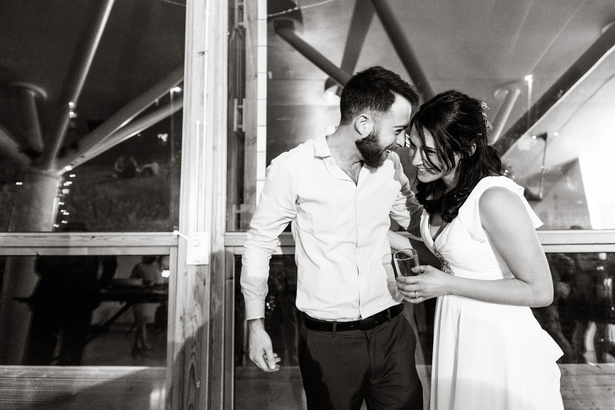 Wedding+Photography+At+The+Art+Pavilion+Mile+End+031.jpg