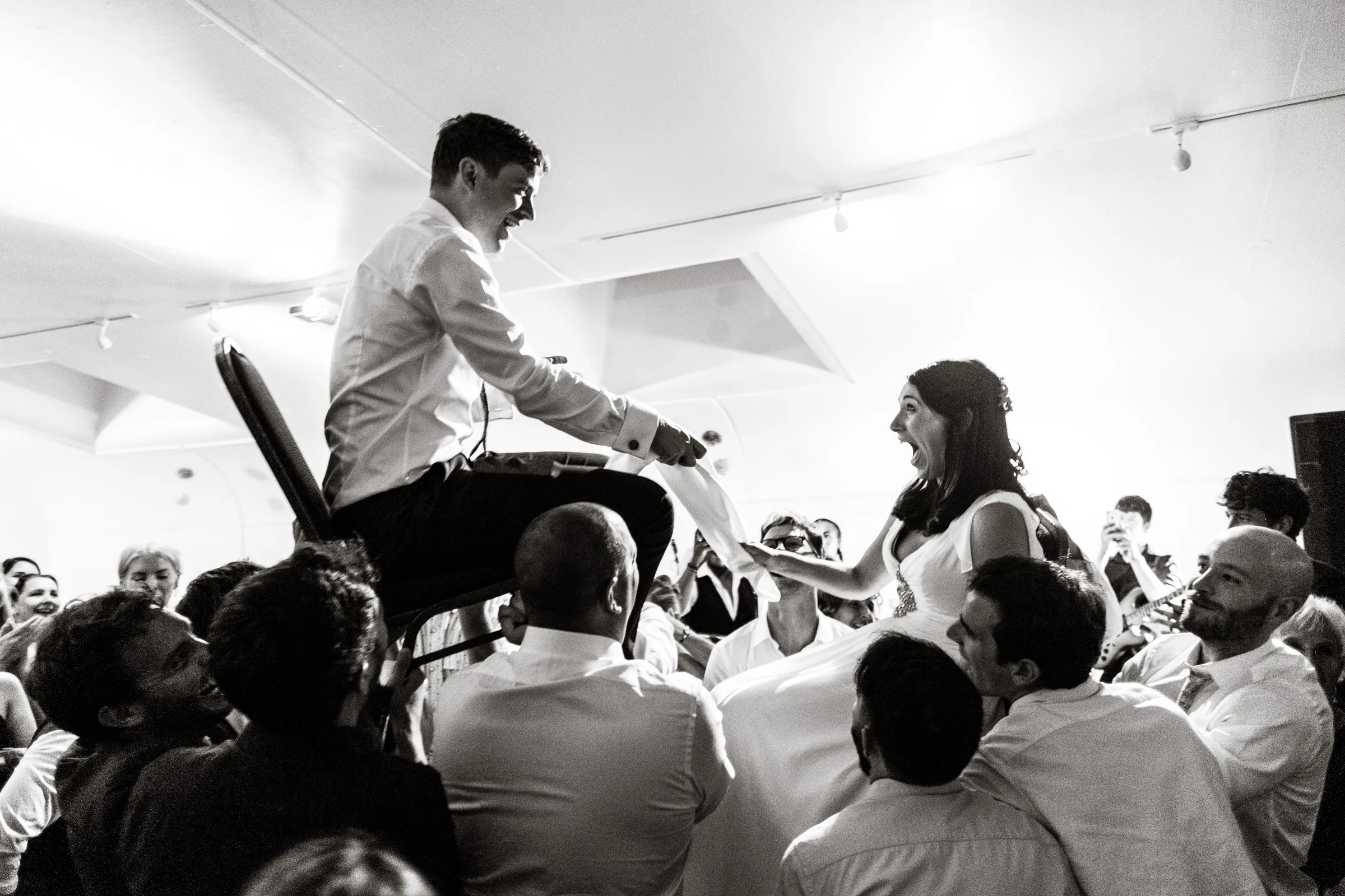 Wedding+Photography+At+The+Art+Pavilion+Mile+End+033.jpg
