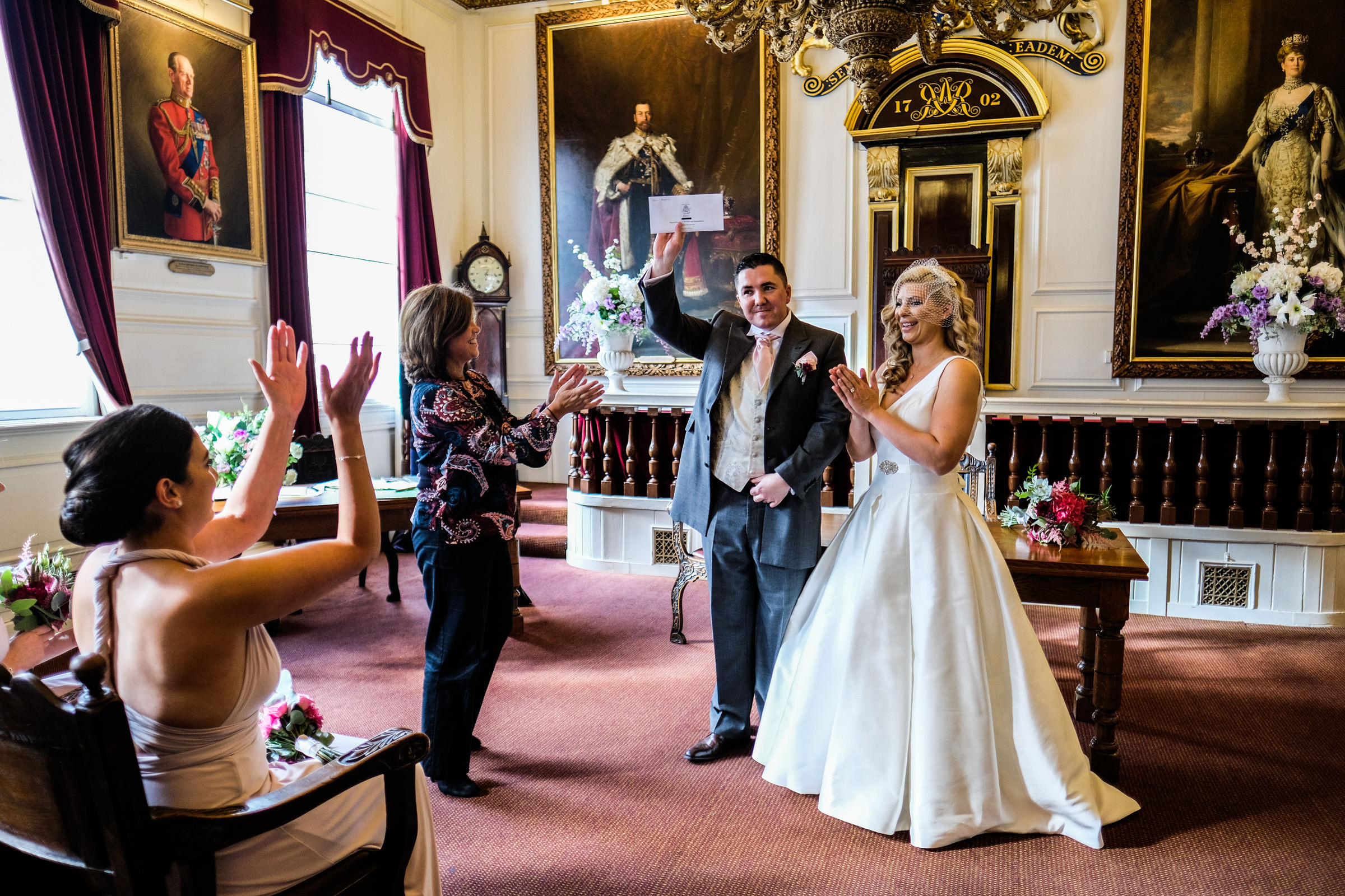 Wedding+Photography+at+Windsor+Guildhall+011.jpg