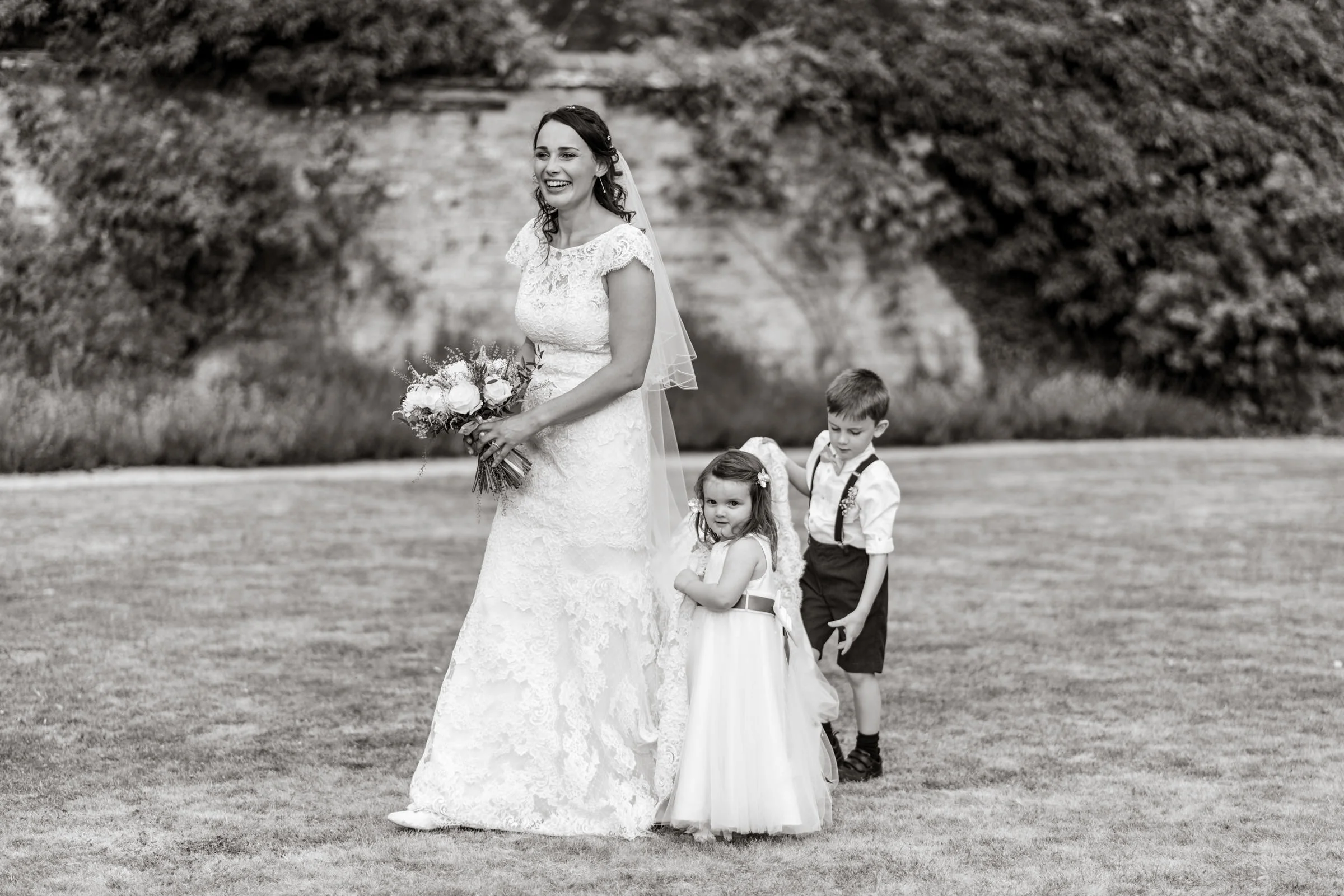 Weston+Manor+Wedding+Photography+Oxfordshire+056.jpg