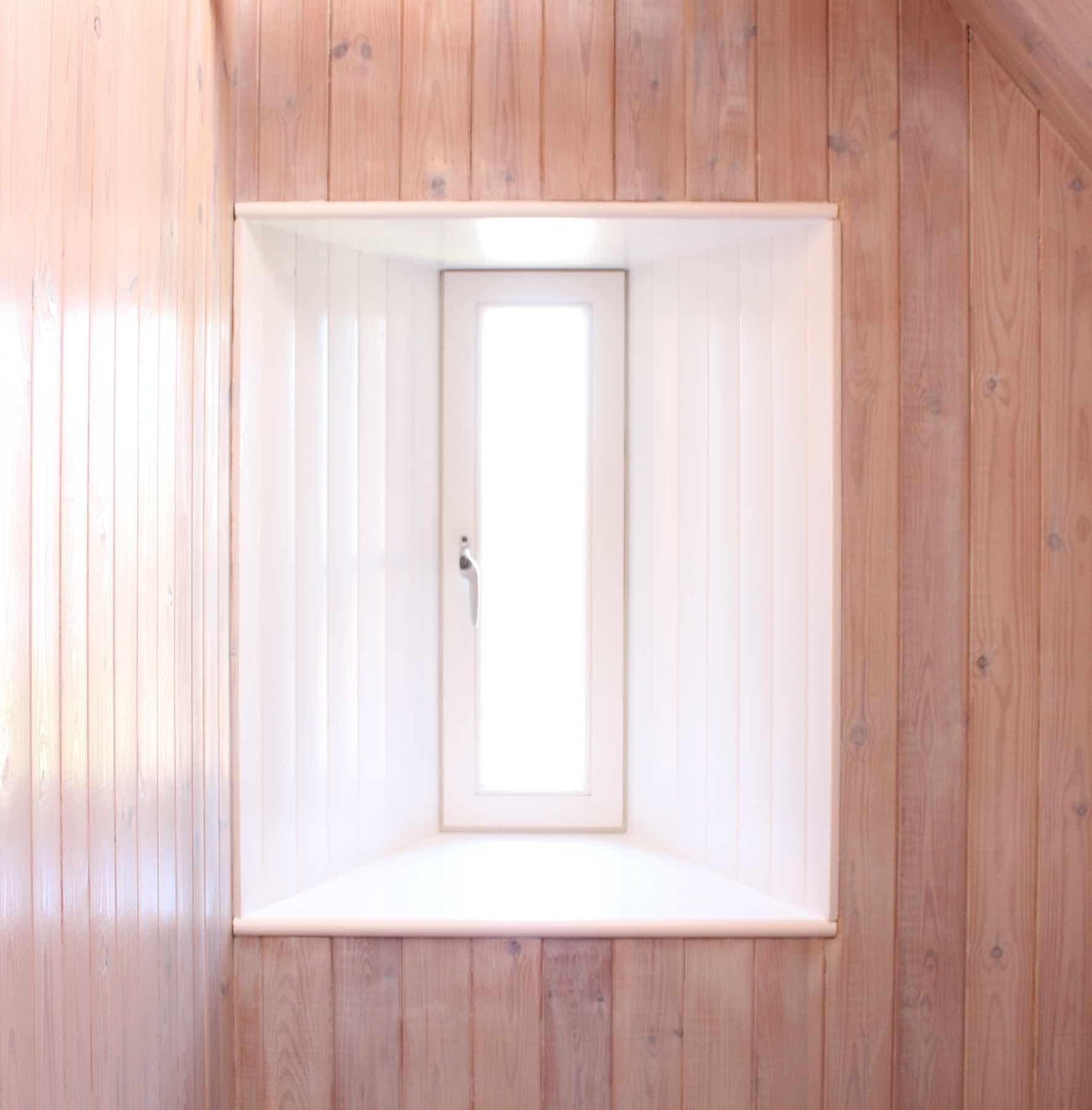Method-Architecture-Alex-Liddell-Bruntsfield-Edinburgh-attic window.JPG