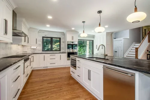 kitchen+workspace (1).webp