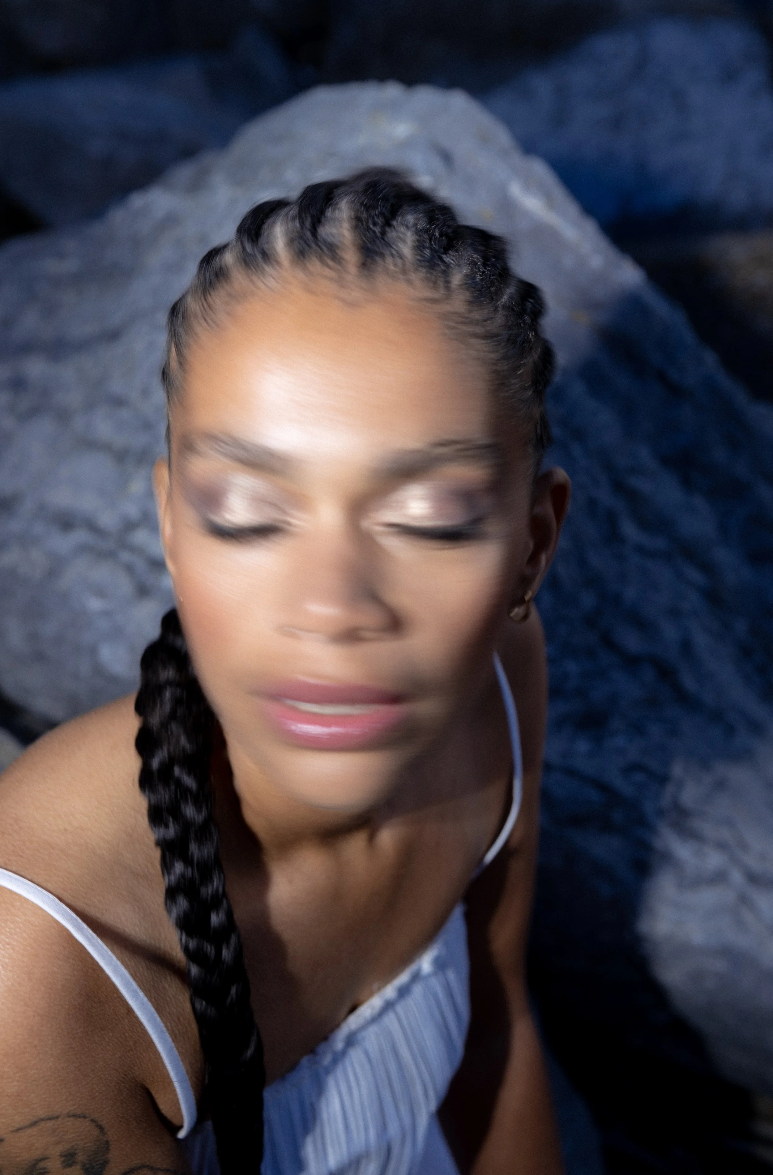 Joya Mooi - Pressphoto Tears 1 (by Ines Vansteenkiste-Muylle).jpg