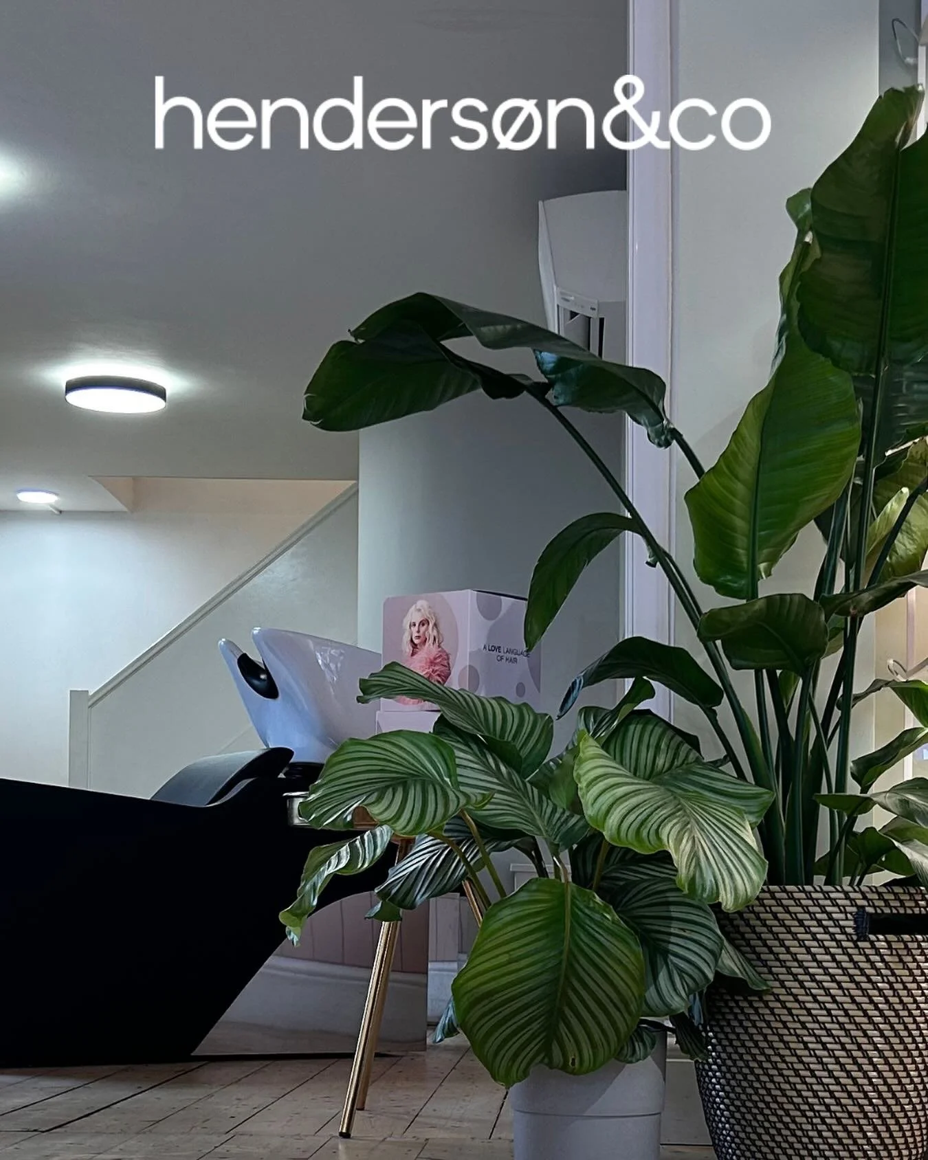 ▪️As we&rsquo;re looking ahead and starting to feel those early hints of spring in the air, we&rsquo;ve been taking a moment to reflect on how we do things, and how we can keep improving.

▪️So, quick question 👇 
▪️What matters most in your salon ex