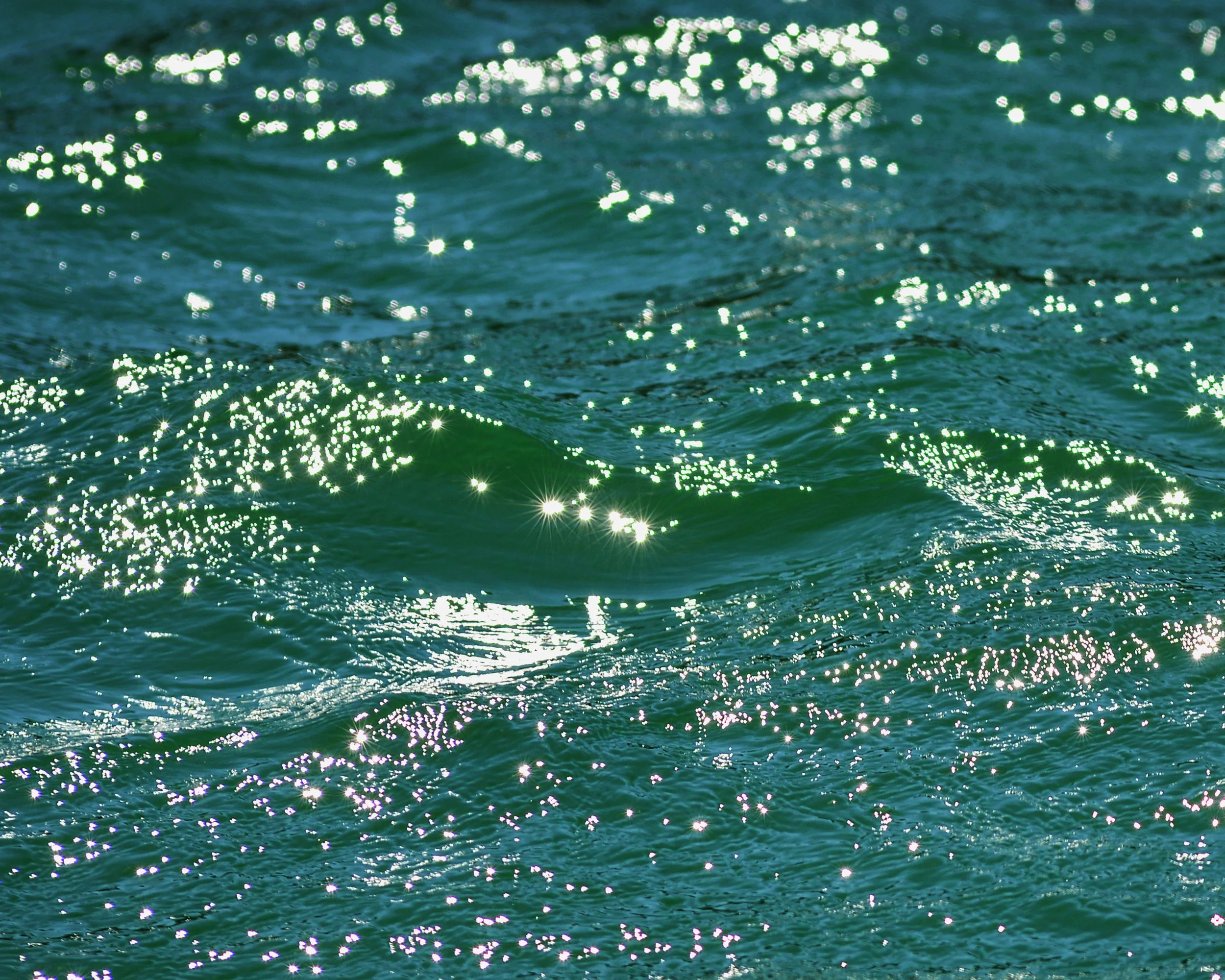 1806_Teal Flash Wave.jpg