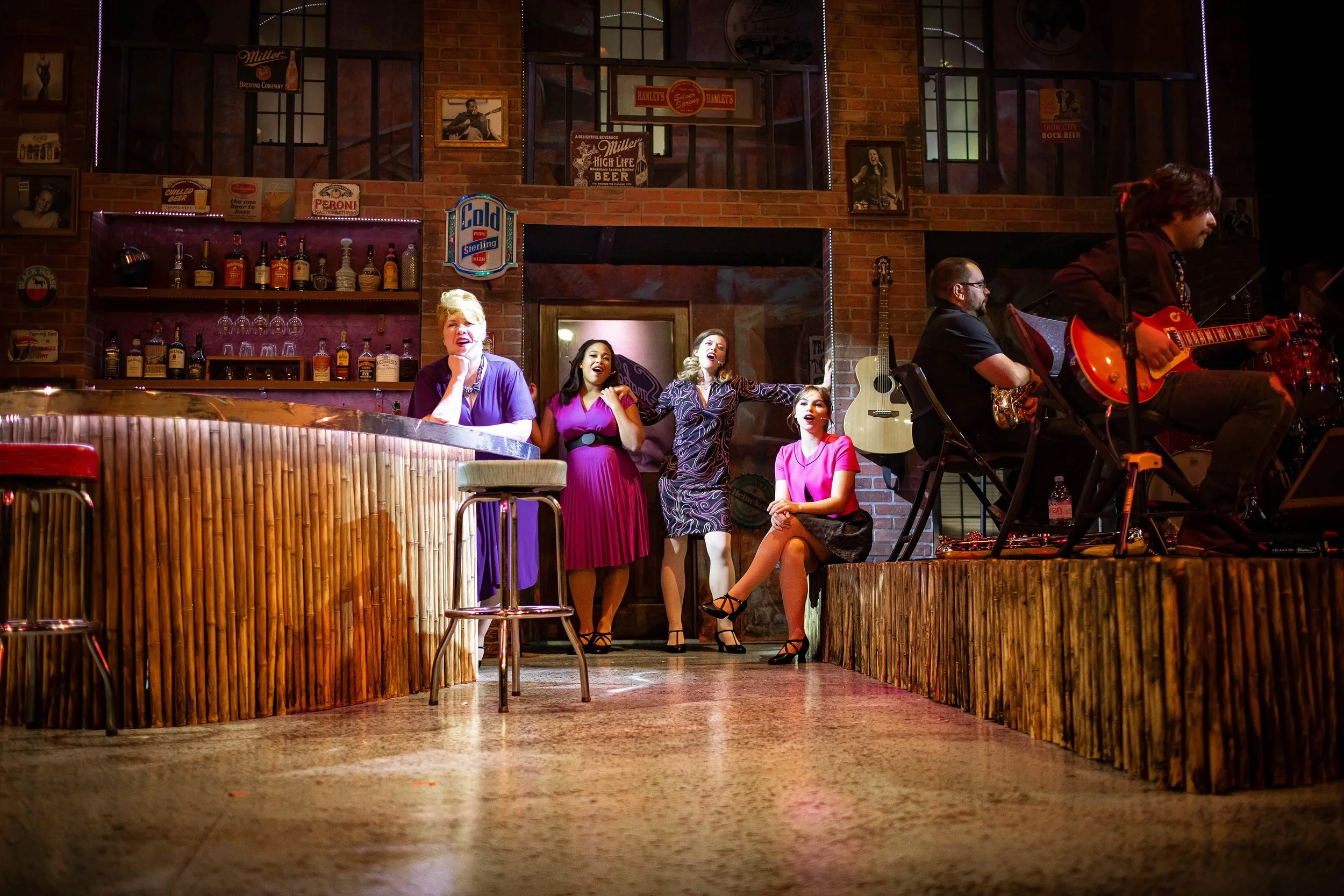 SmokeyJoes-63 copy.jpg