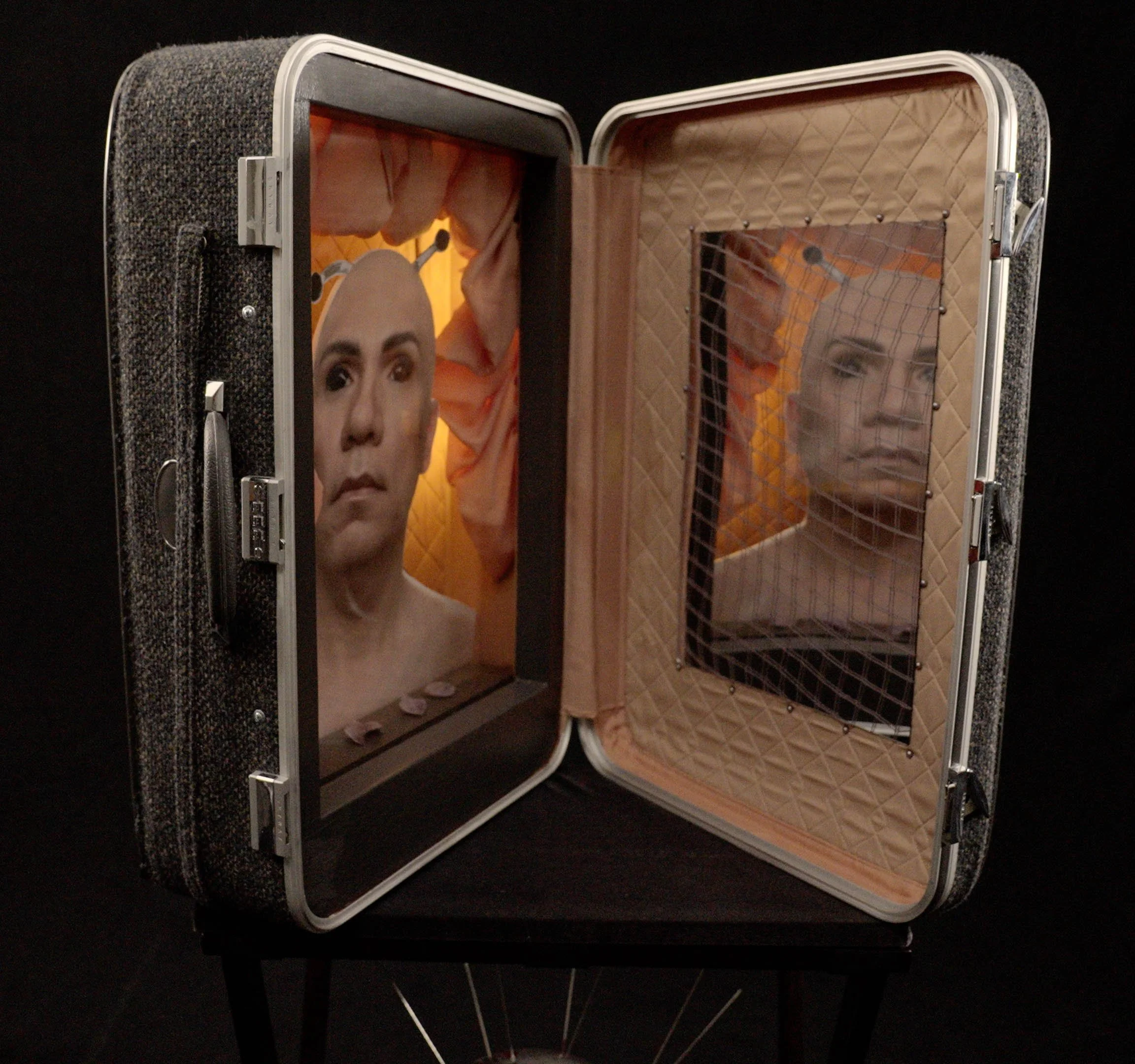 17Close Up-Alien(2) copy.jpg