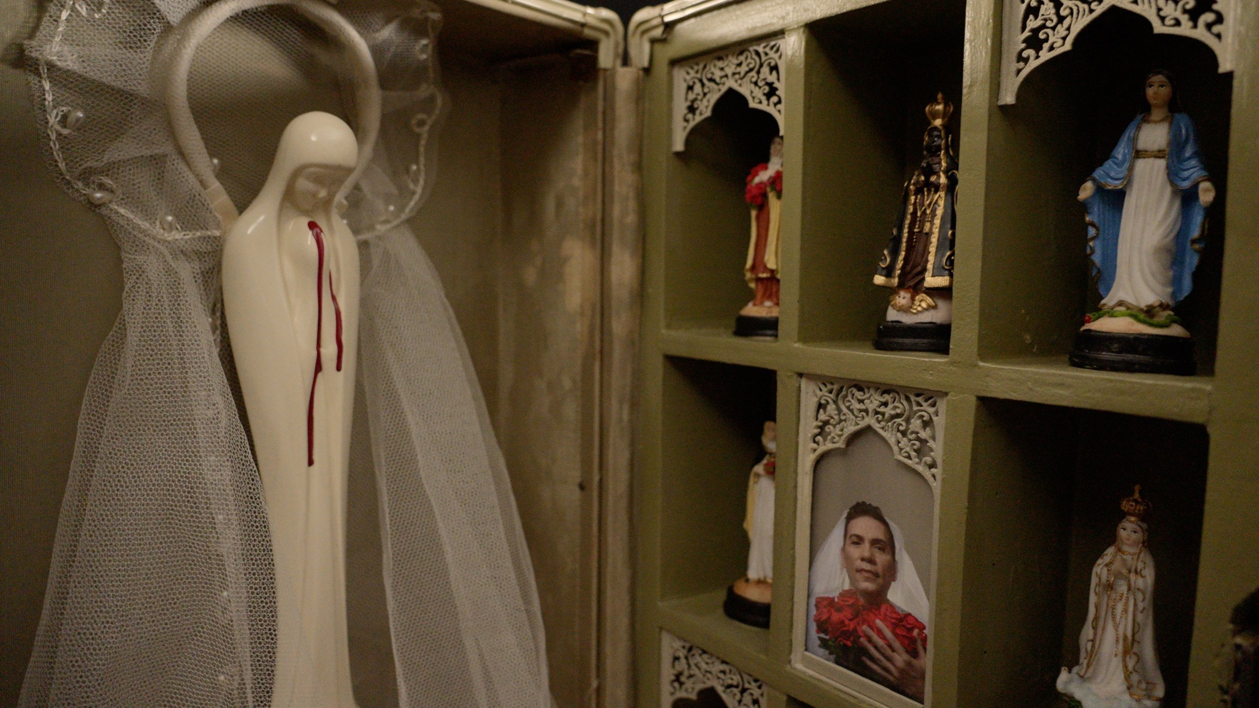 19Close Up-Maria copy.jpg