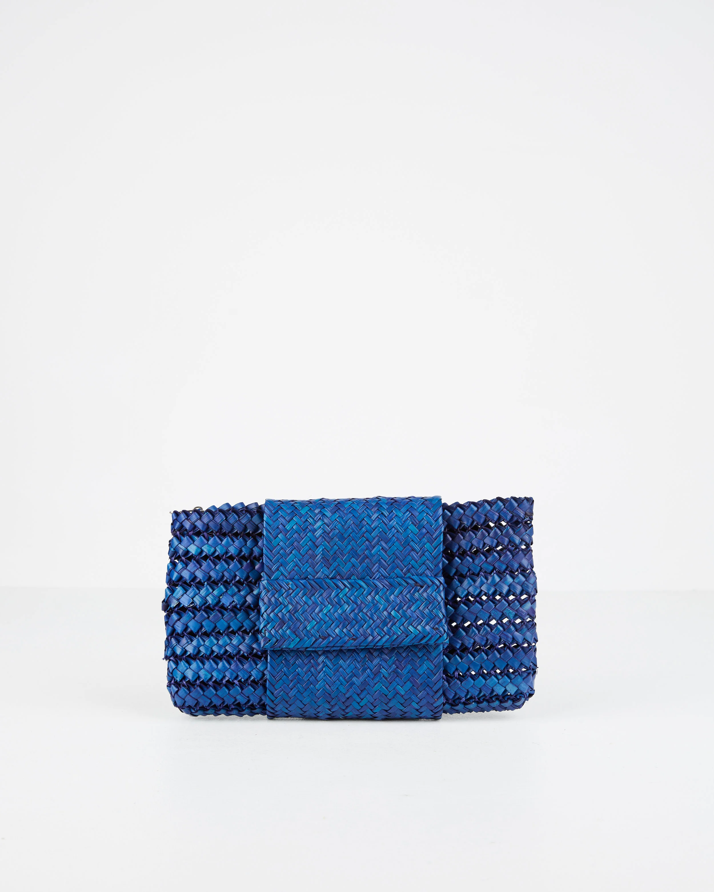 THAIS - BLEU 1.jpg
