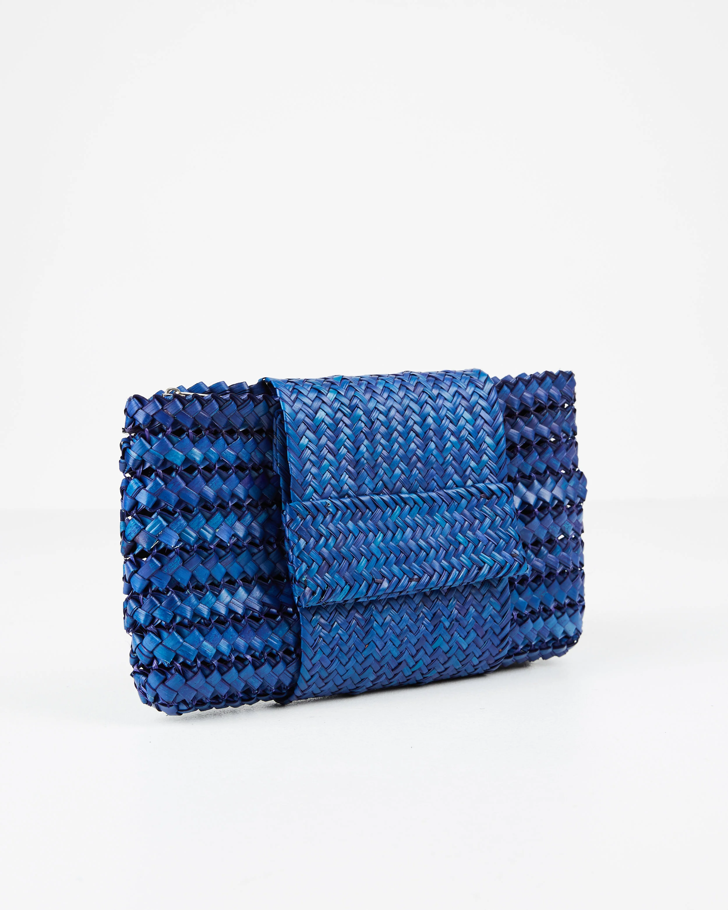 THAIS - BLEU 3.jpg