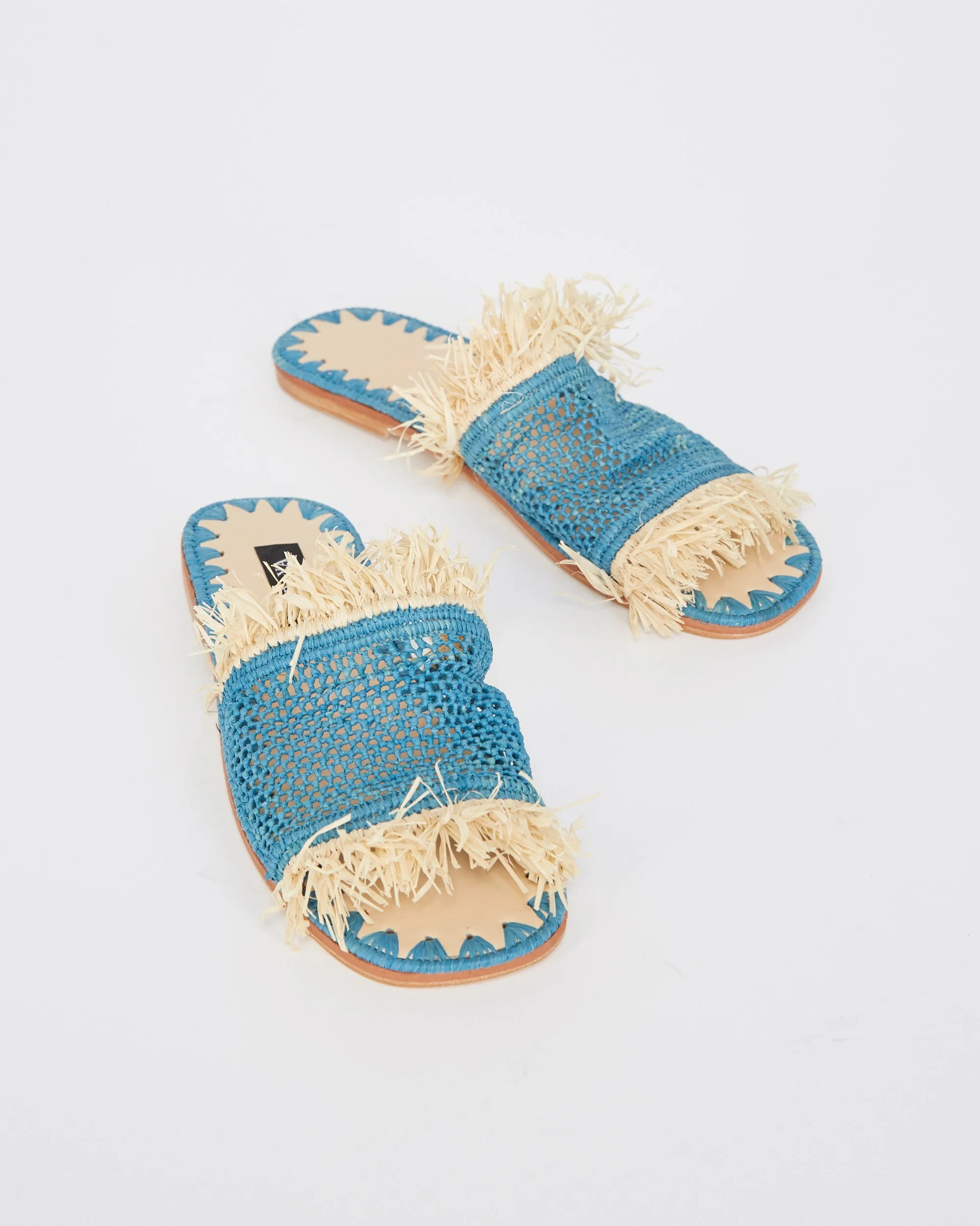 8A8C6A97-3155-4E7A-ACD3-47B7C24D95B2