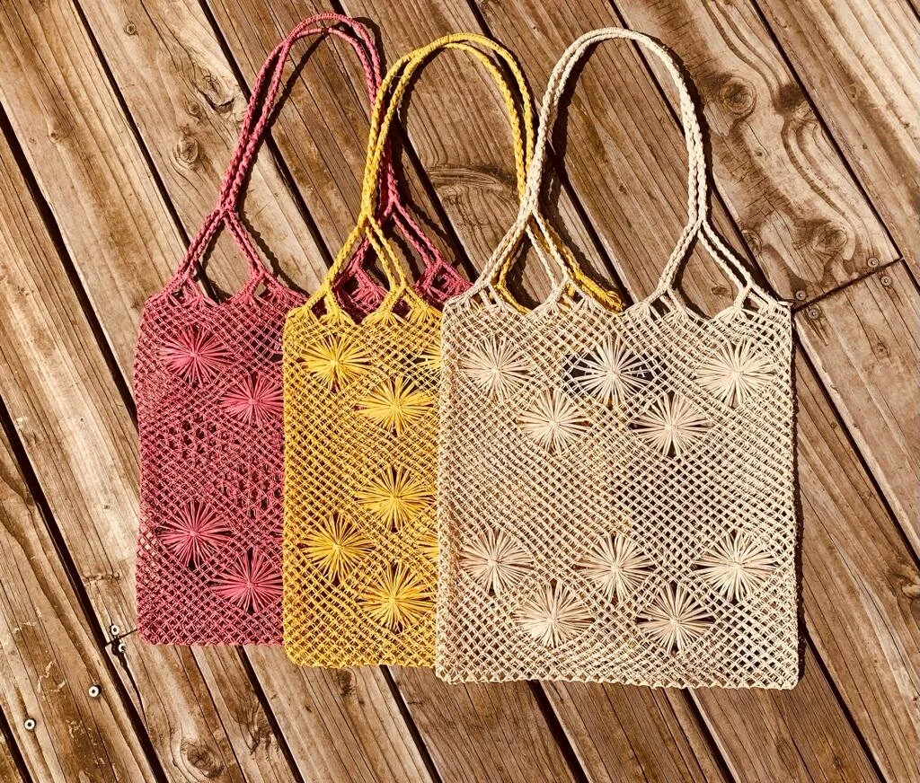 D38B291C-E653-4838-8DA3-2FBB20CC4527