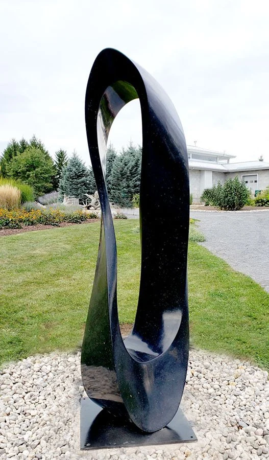 jeremy-guy-mobius-h6-black-granite-07.jpg