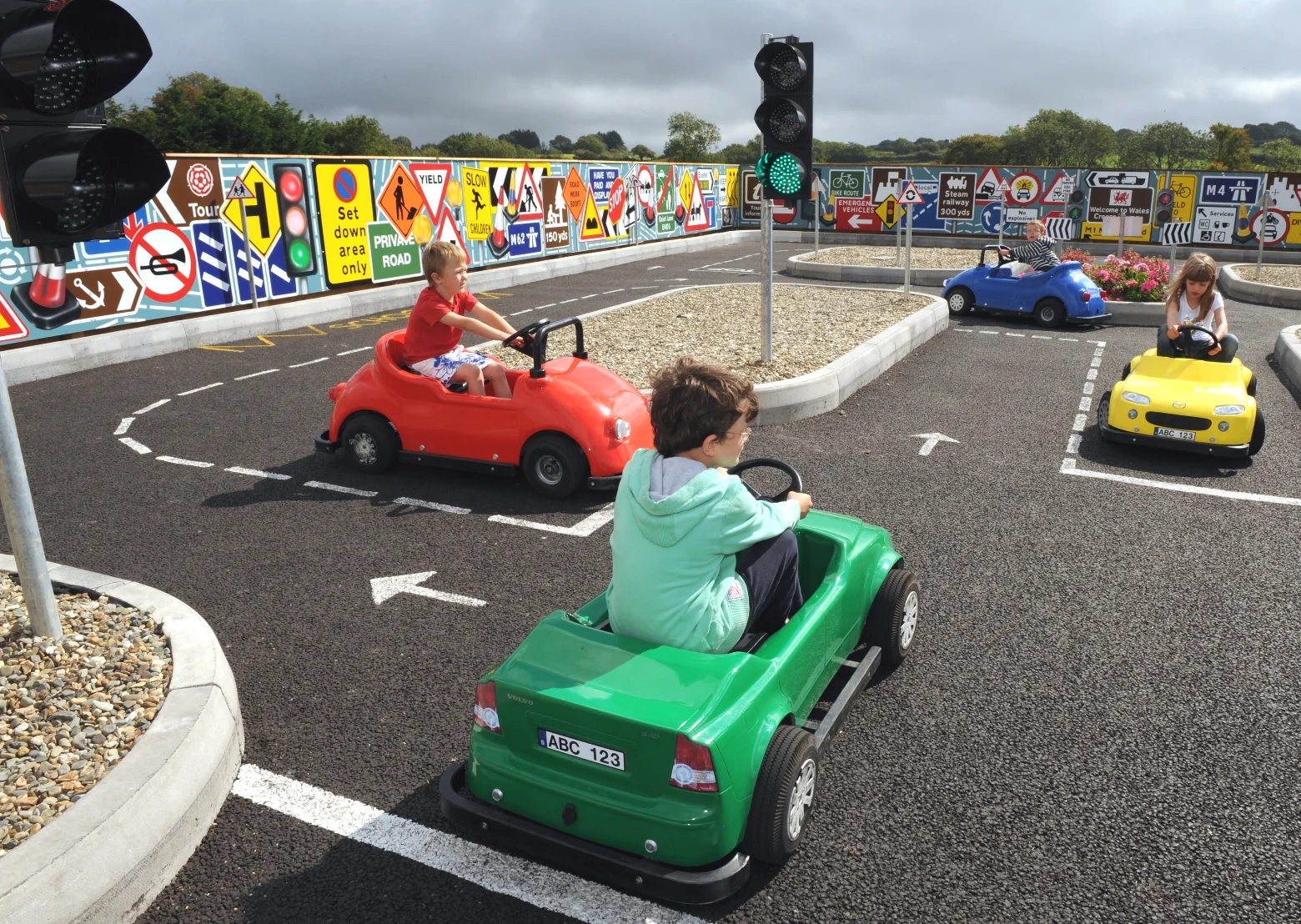 Kids_Driving_School.jpg