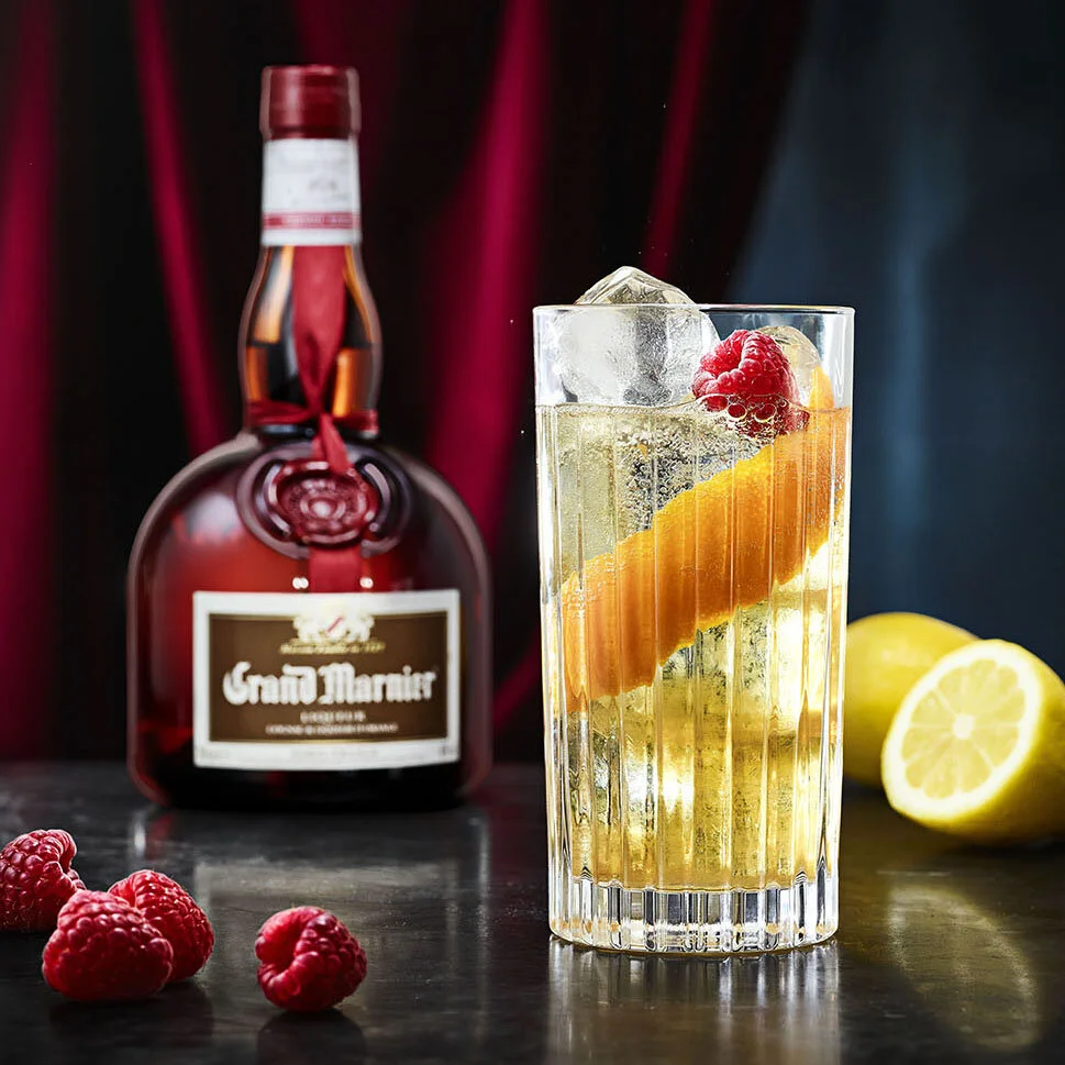 Grand_Collins_Raspberry_Garnish_Drink_Hero_RT_v2low.jpg