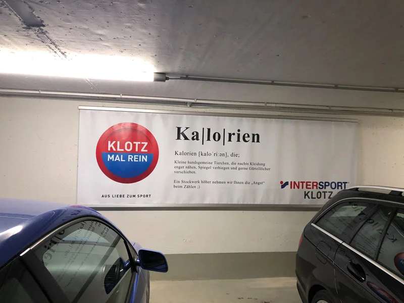weckert3_intersport_Parkhausbanner2.jpg