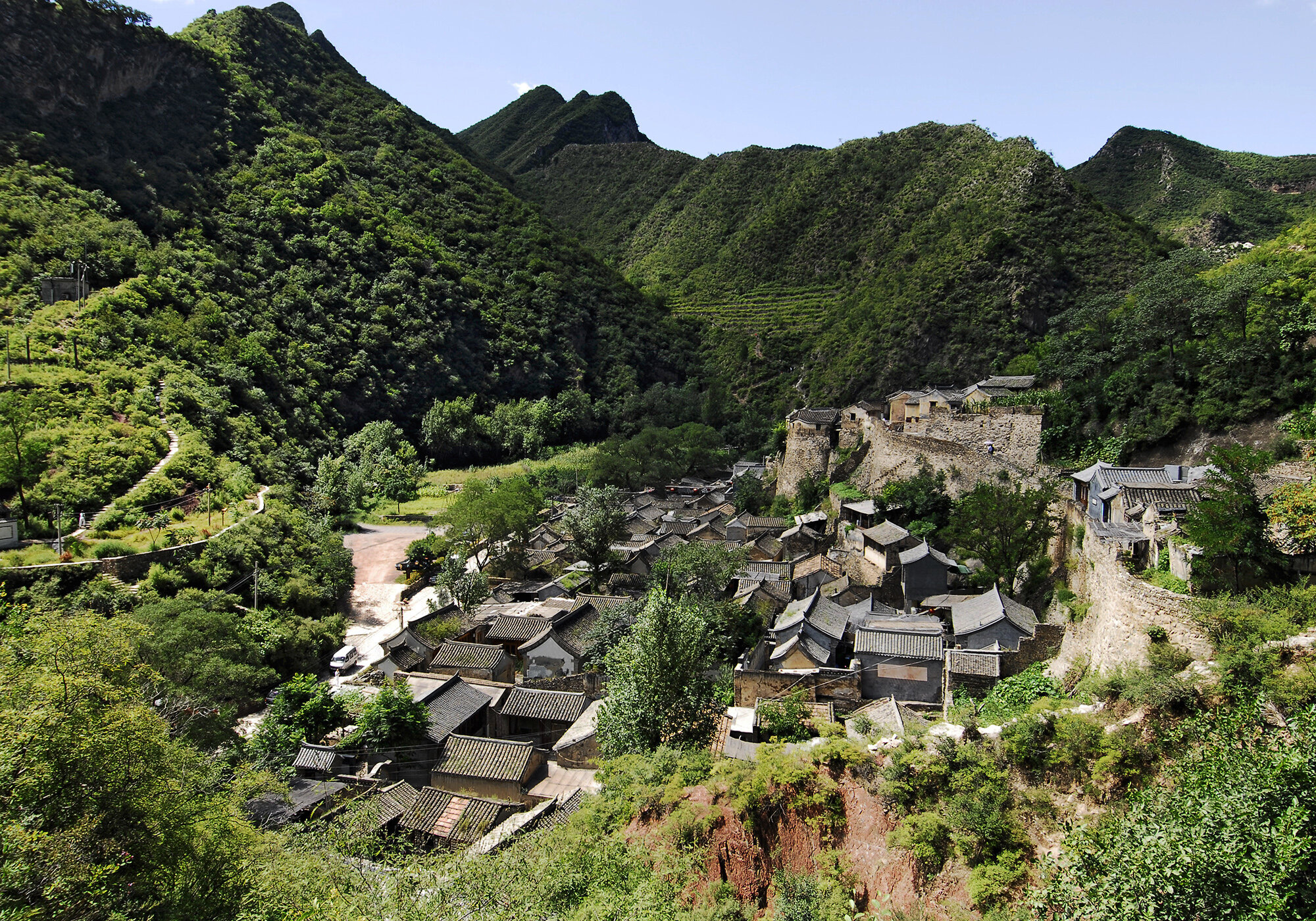 valley.jpg