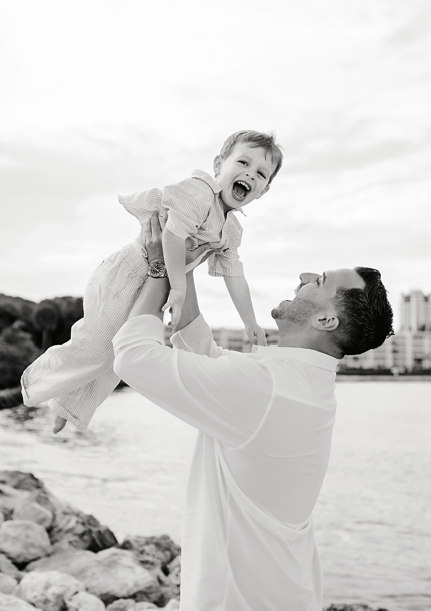 DSC06181bw.png