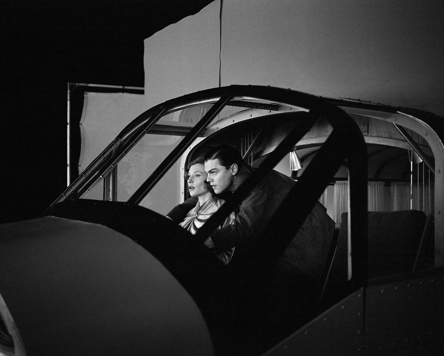 Cate Blanchett and Leonardo DiCaprio, "The Aviator", Los Angeles, CA, 2003