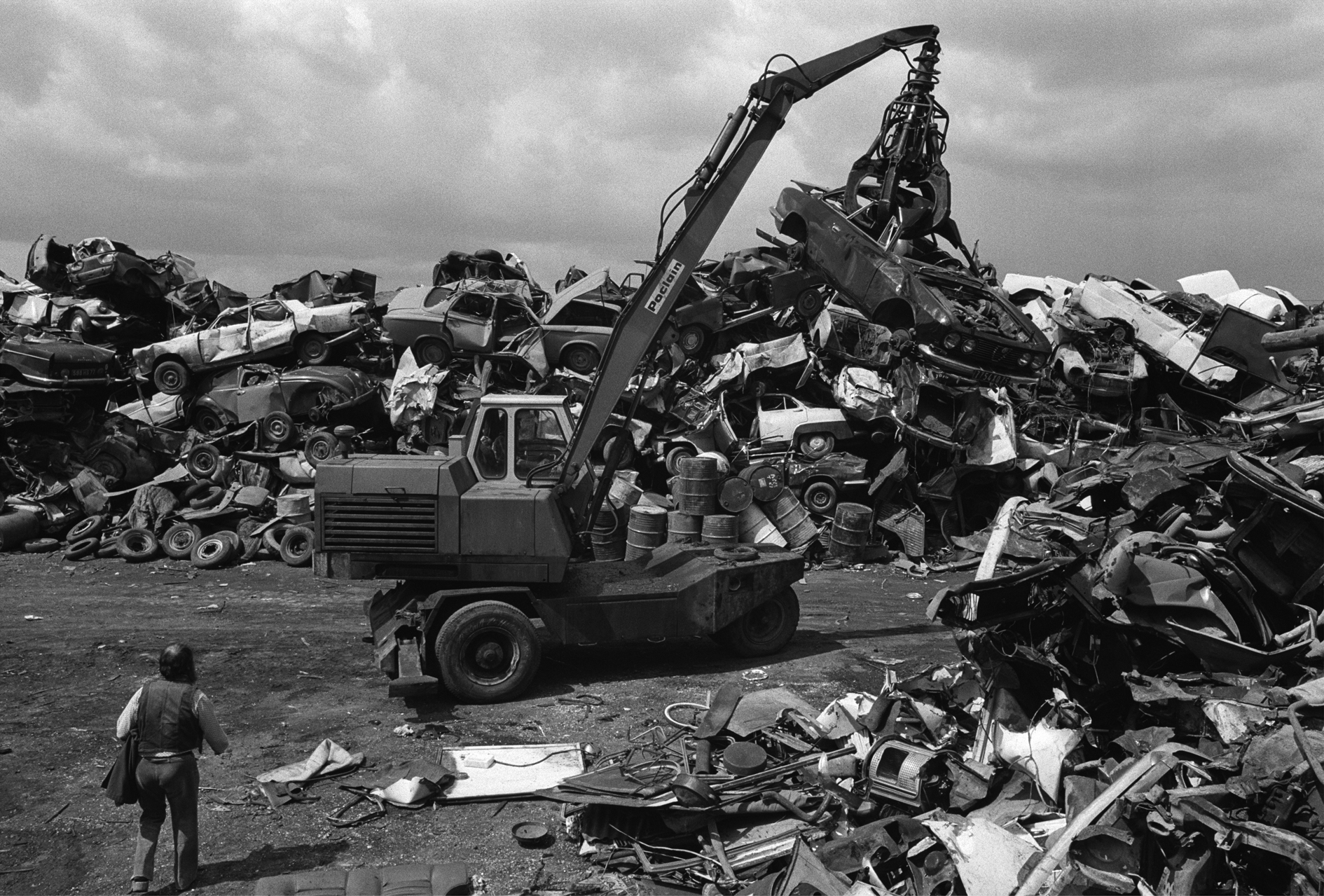 Cesar,  junk yard, France