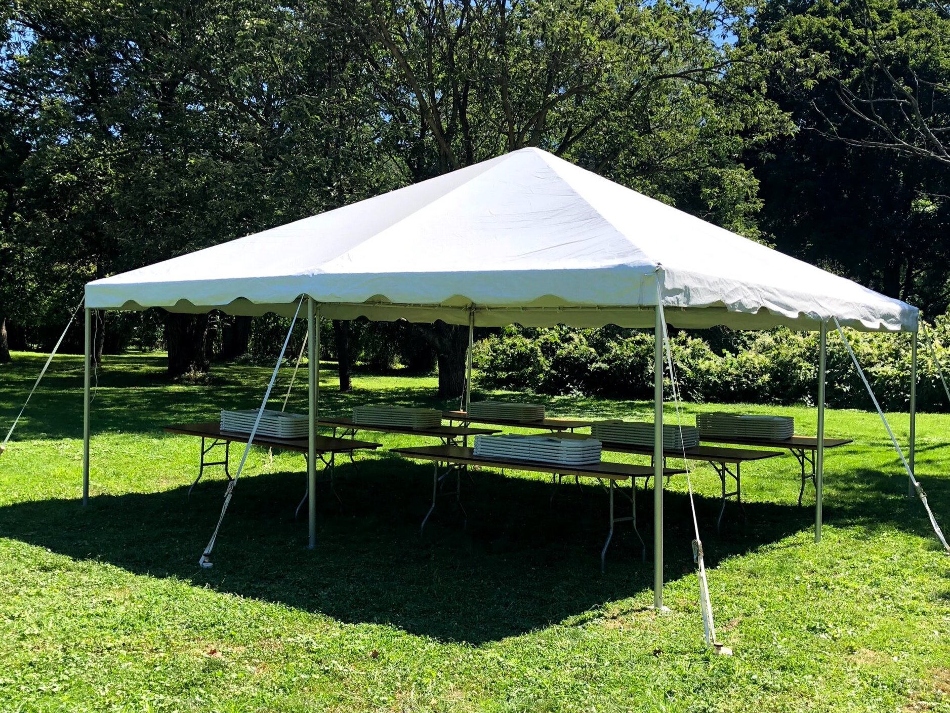 Frame Tent 20' x 20'