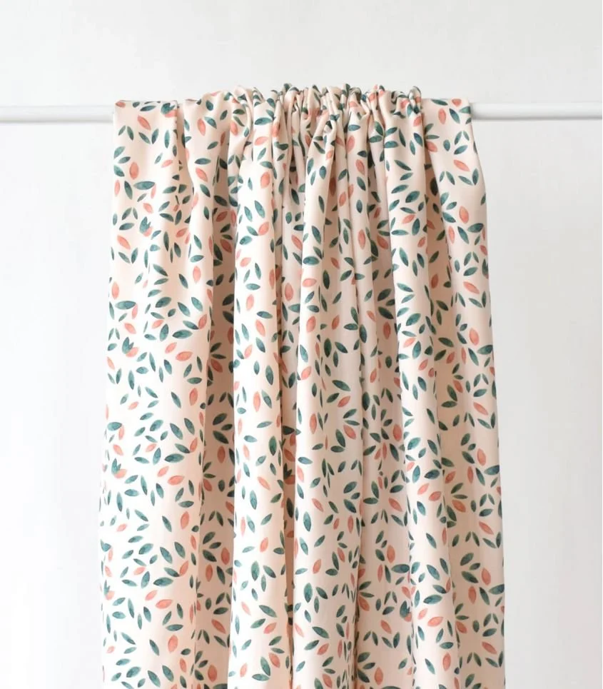 tissu-viscose-petales-nude (1).jpg