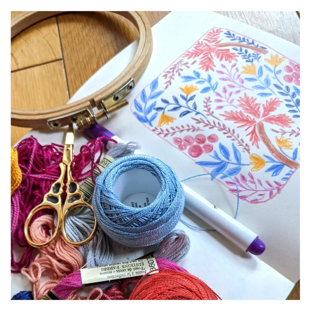 Atelier Broderie samedi prochain le 13 mai avec @peanuts_association ! On vous montre comment broder le motif de votre choix. Sir&egrave;ne, p&acirc;querette, licorne, fus&eacute;e, amenez votre plus beau t-shirt ou votre plus belle culotte et on se 