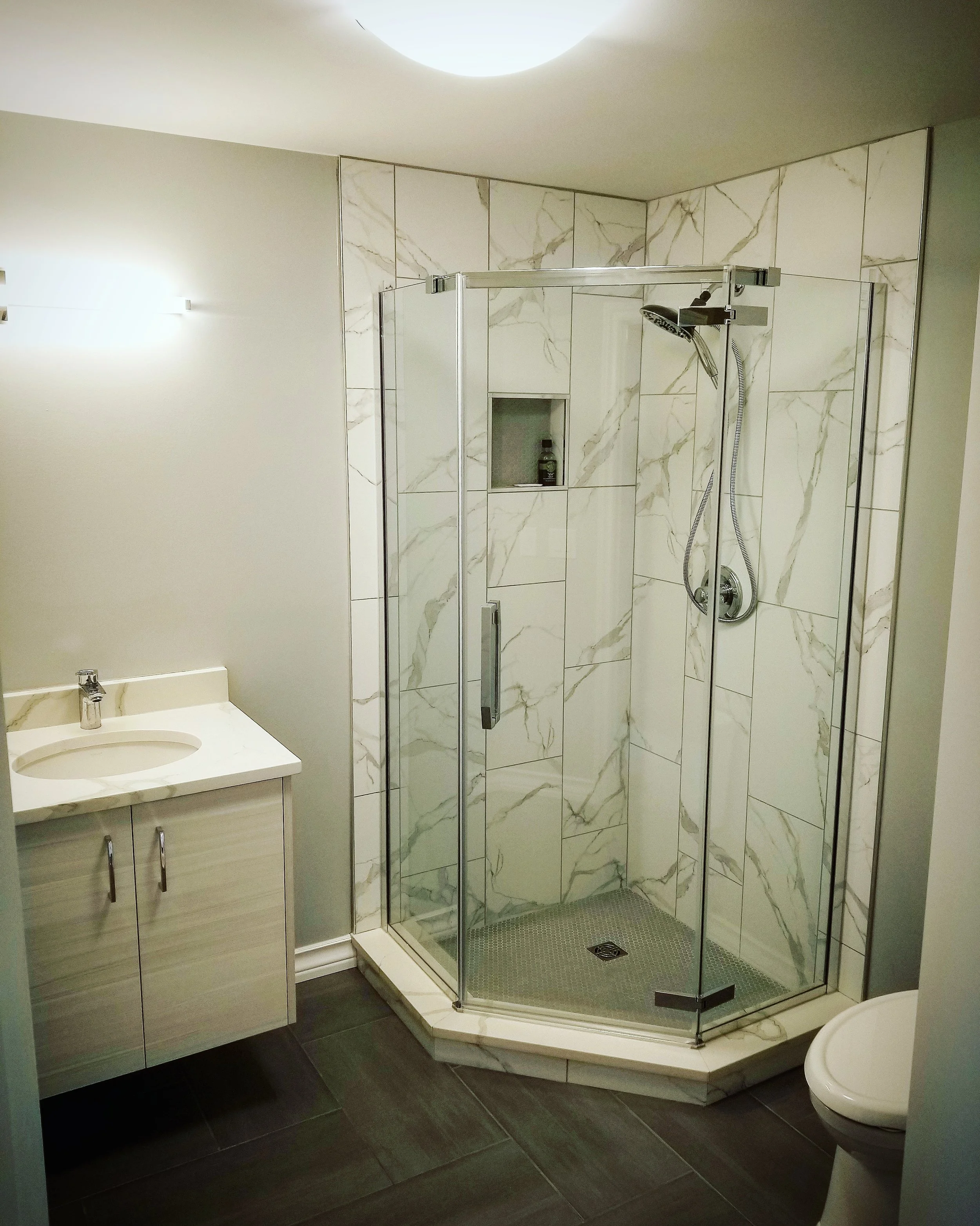 Basement Bathroom in Narol