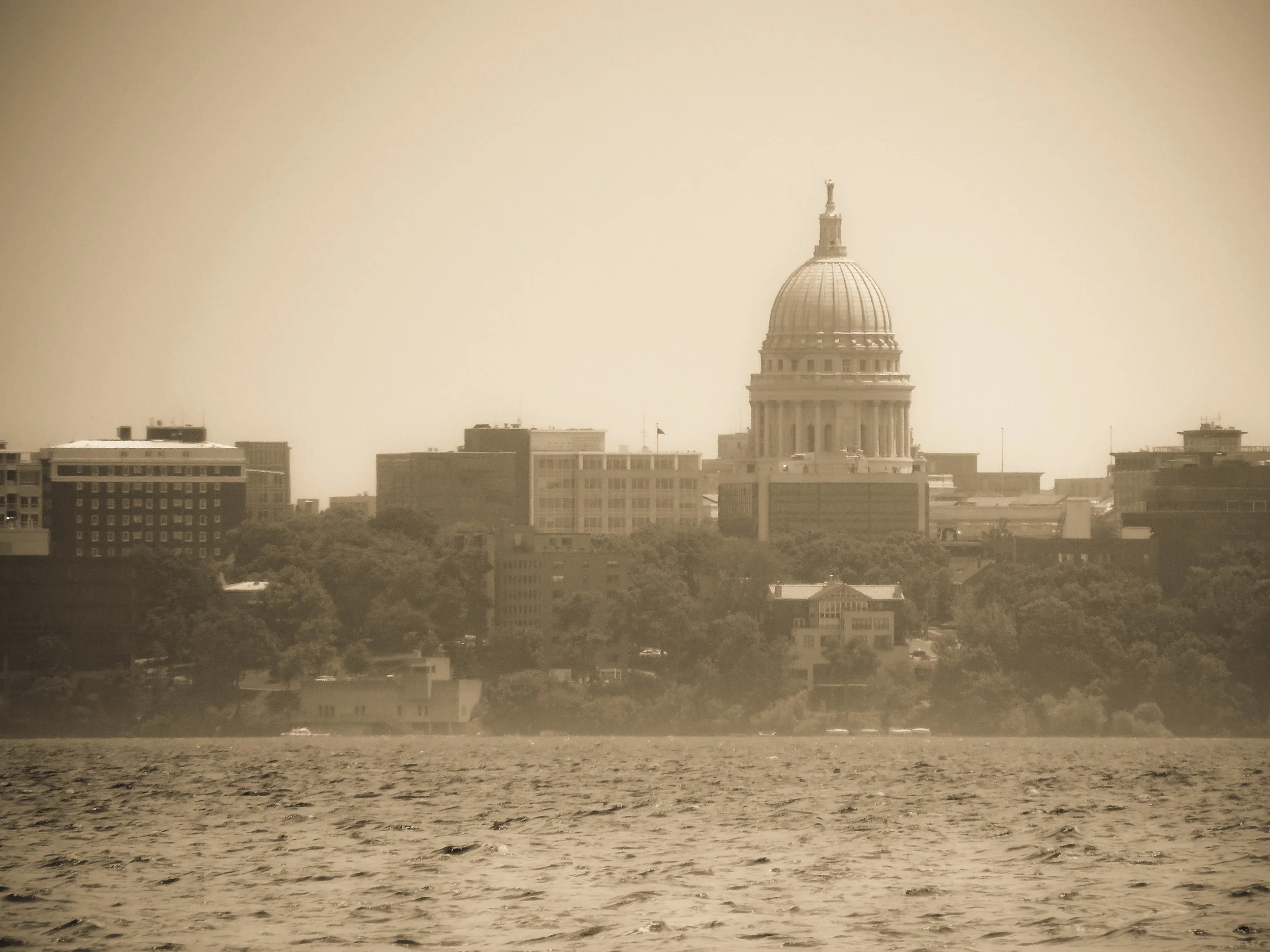 Capitol Mist